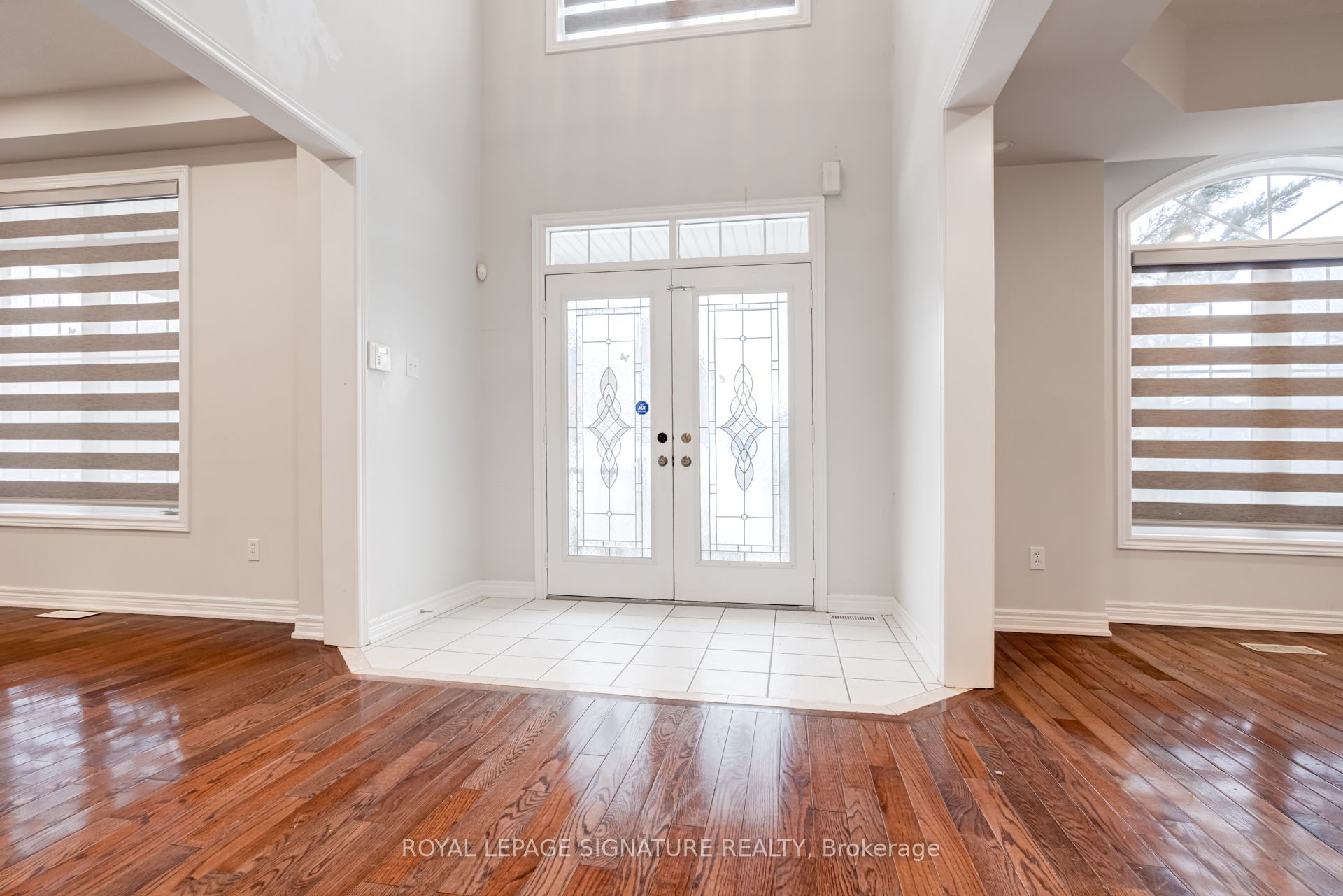 Photo 5 of 20 Watercliff Place, Hamilton, Winona Park — HOMEH