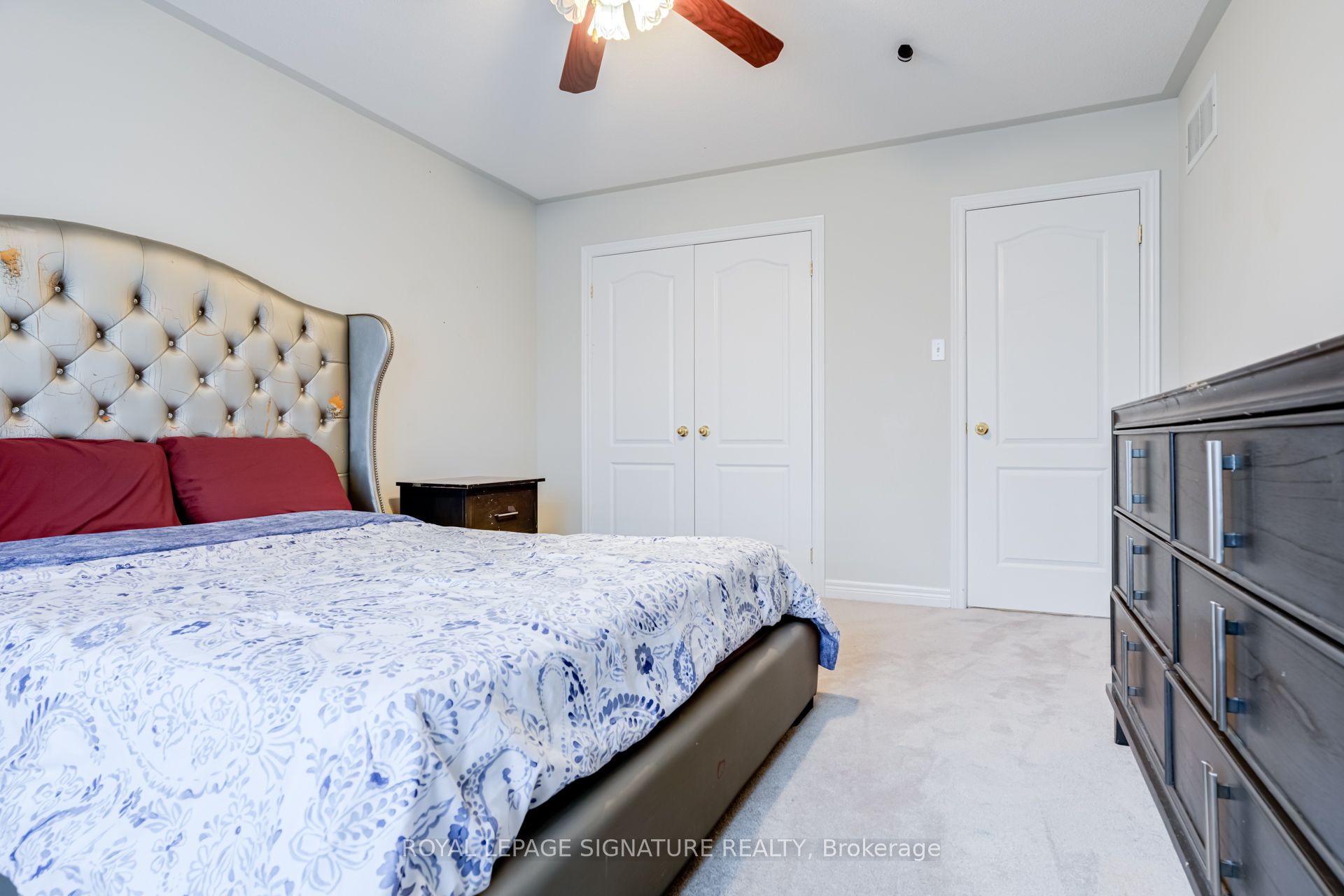 Photo 31 of 20 Watercliff Place, Hamilton, Winona Park — HOMEH