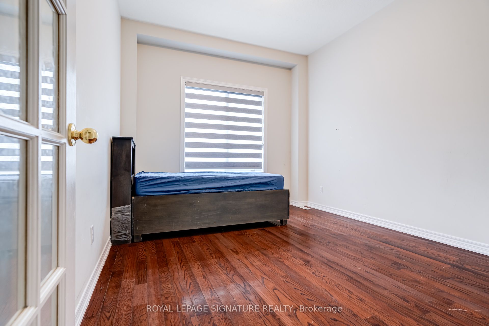 Photo 15 of 20 Watercliff Place, Hamilton, Winona Park — HOMEH