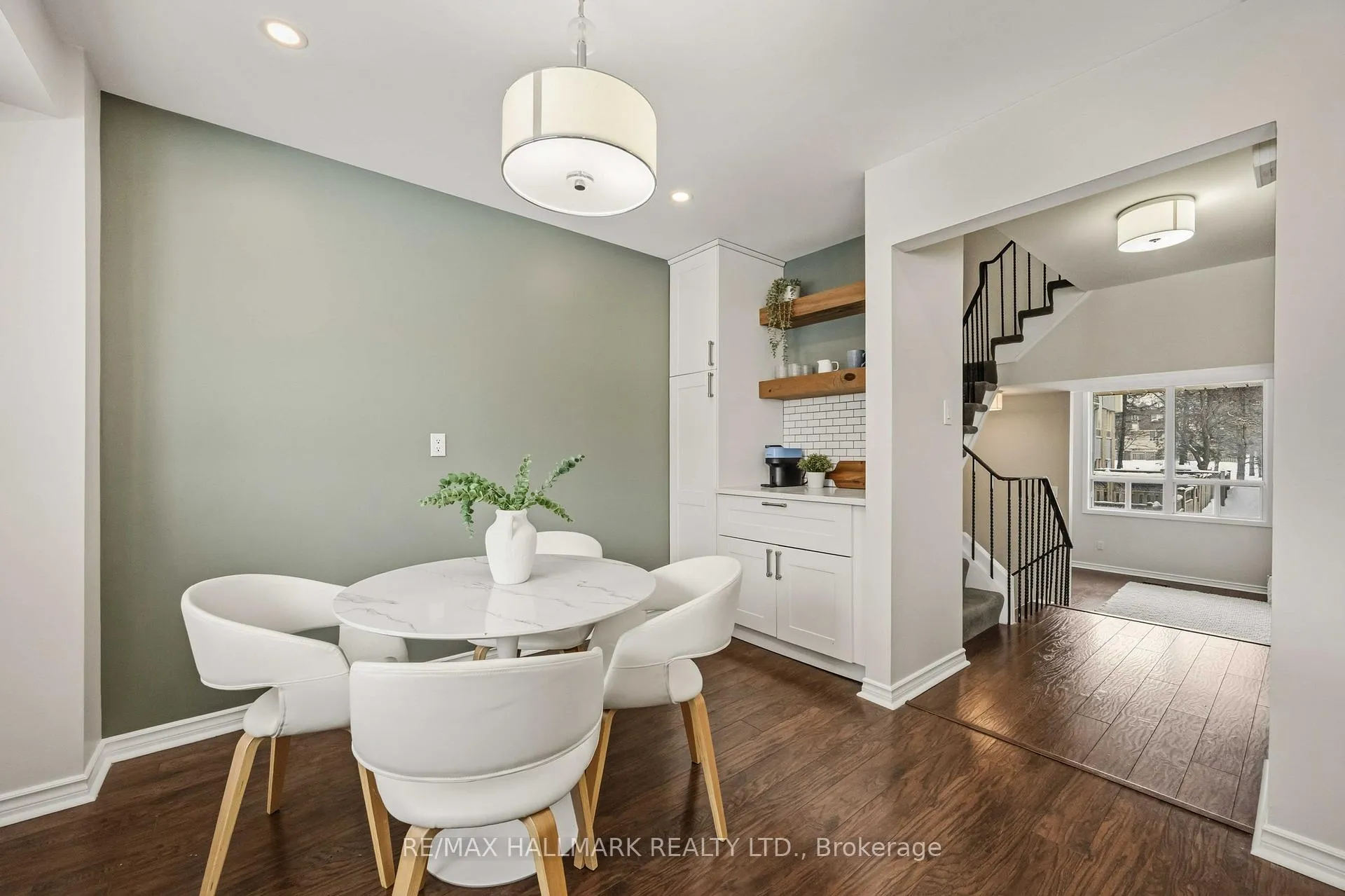 Photo 17 of 5 Poplar Crescent W, Aurora, Aurora Highlands — HOMEH