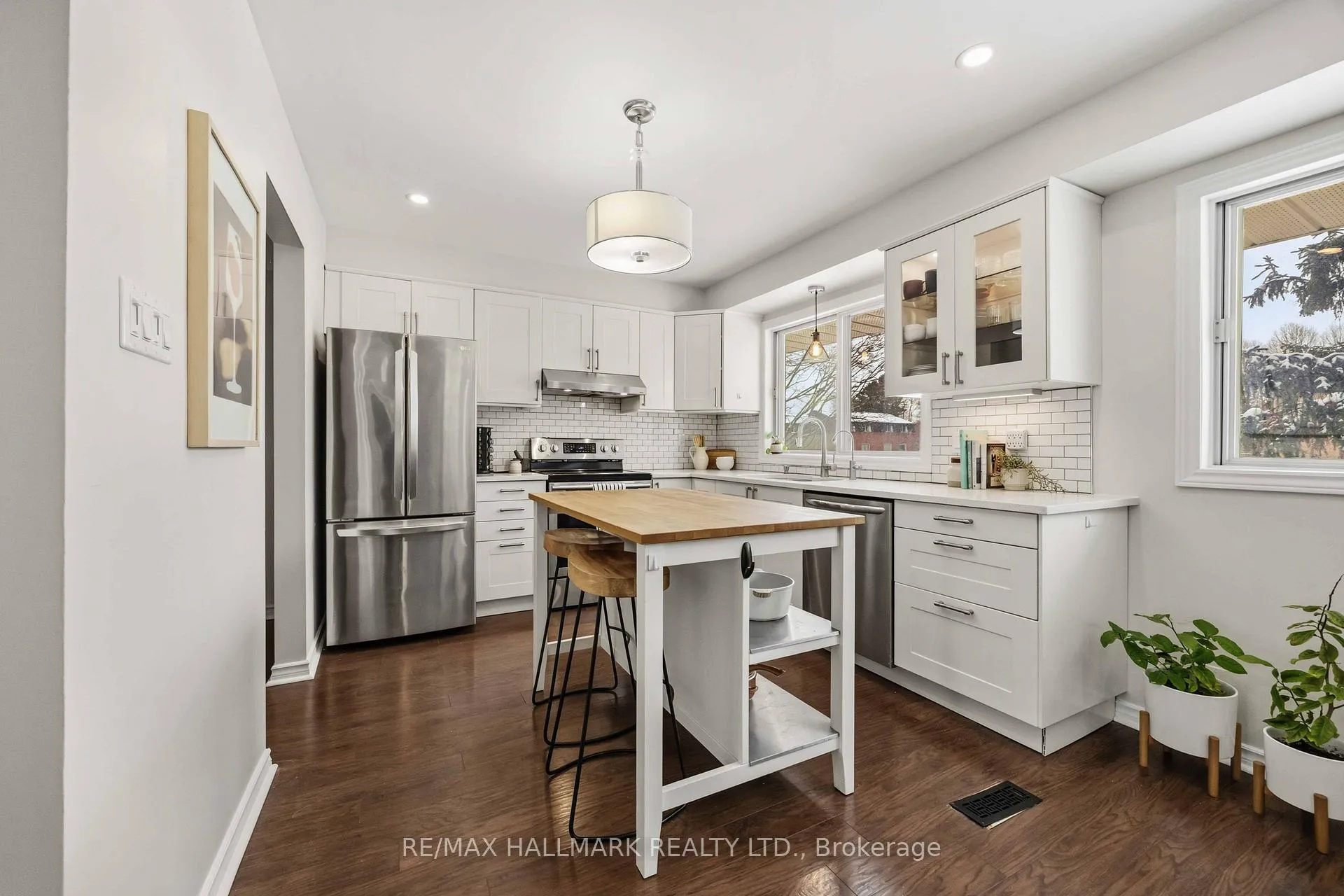 Photo 18 of 5 Poplar Crescent W, Aurora, Aurora Highlands — HOMEH