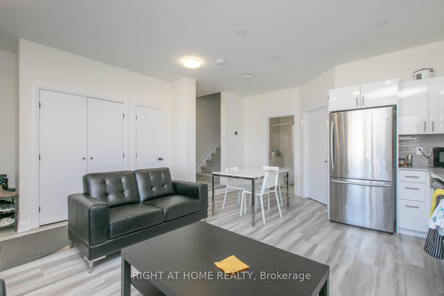 Photo 6 of 1558-62 Baseline Road, Ottawa, Meadowlands/St. Claire Gardens — HOMEH