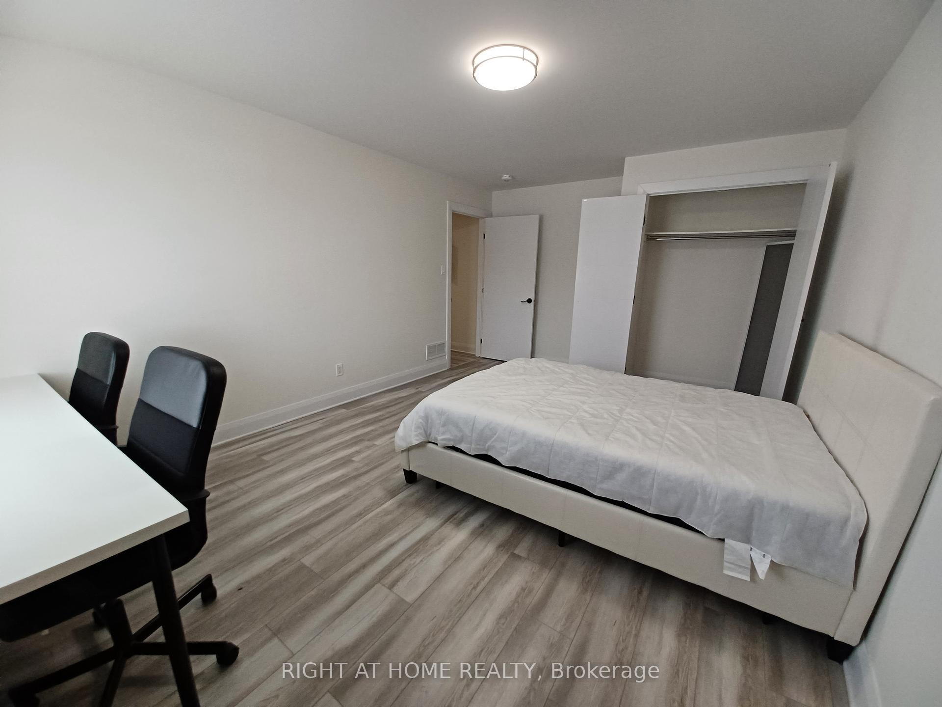 Photo 25 of 1558-62 Baseline Road, Ottawa, Meadowlands/St. Claire Gardens — HOMEH