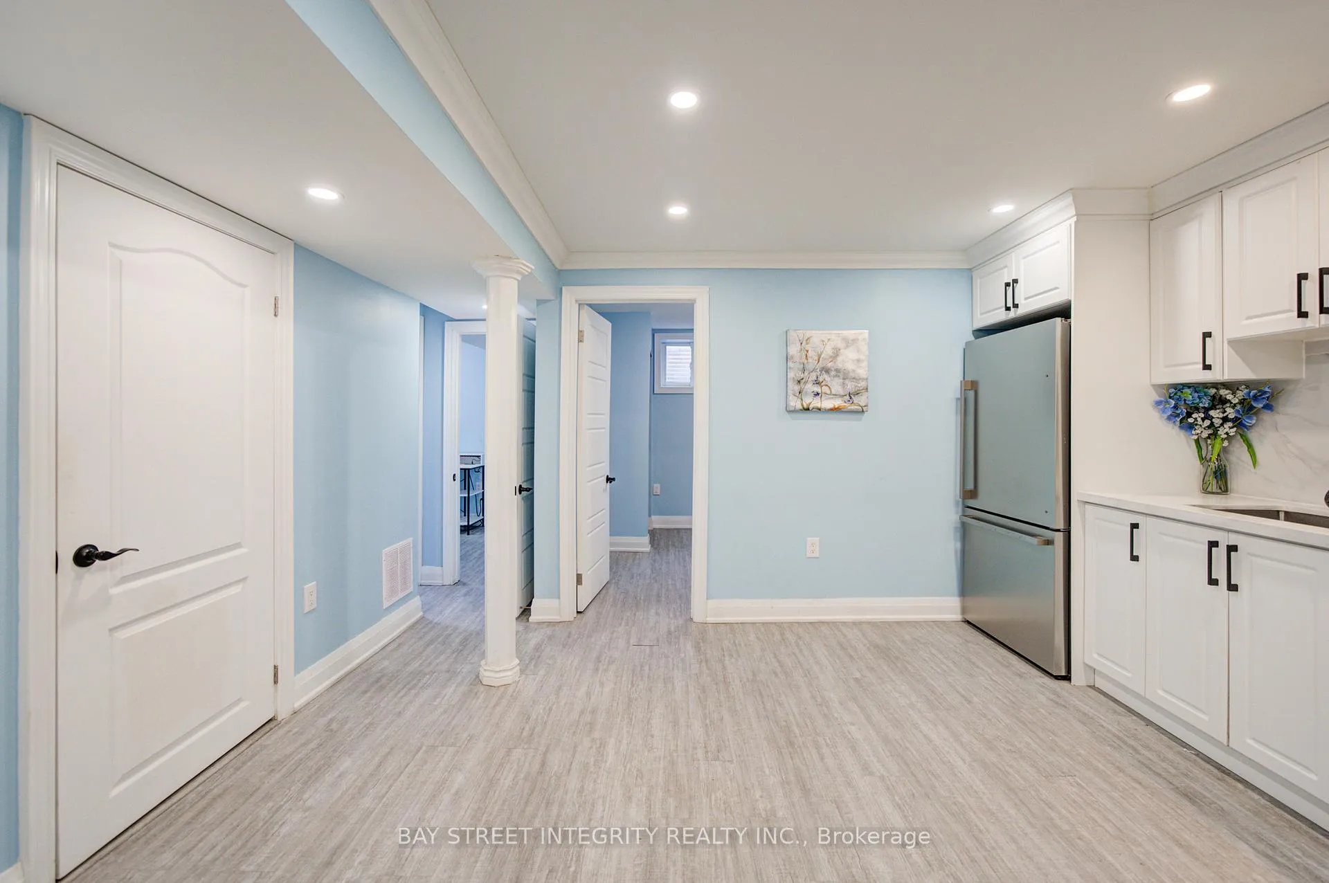 Photo 31 of 107 Autumn Glen Circle, Etobicoke, West Humber-Clairville — HOMEH