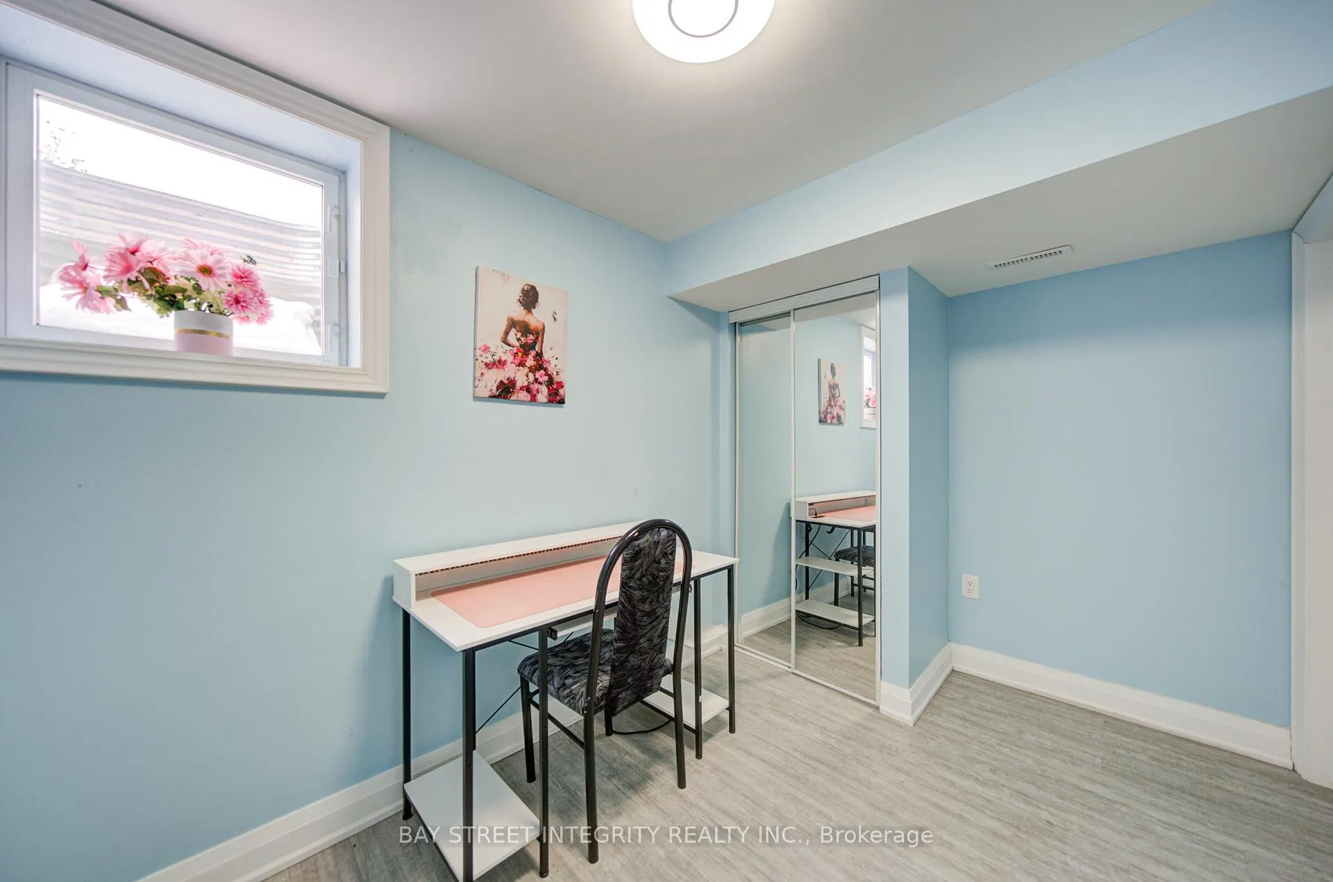 Photo 40 of 107 Autumn Glen Circle, Etobicoke, West Humber-Clairville — HOMEH