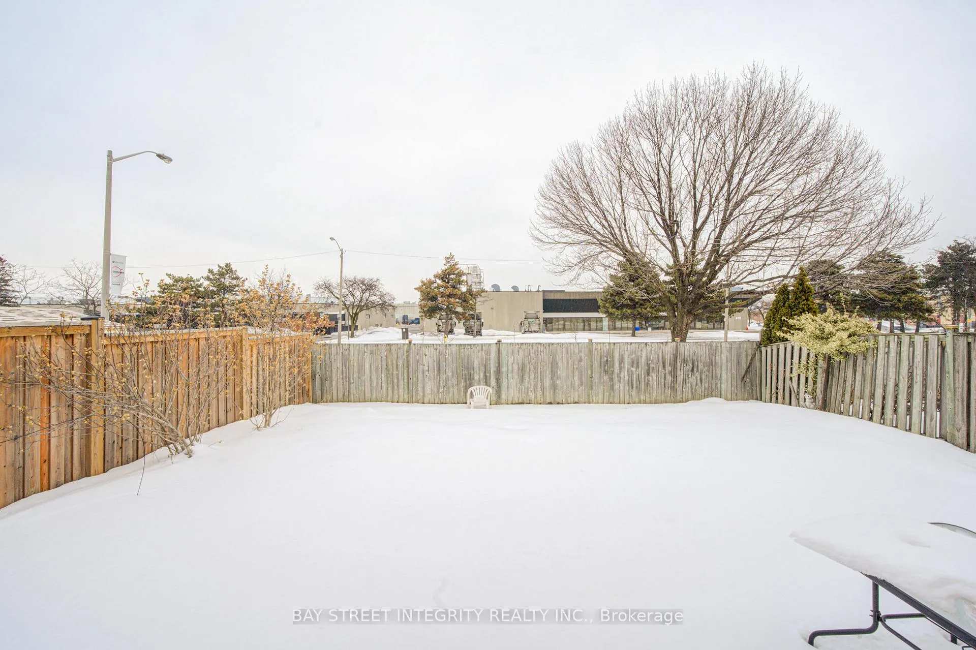 Photo 44 of 107 Autumn Glen Circle, Etobicoke, West Humber-Clairville — HOMEH