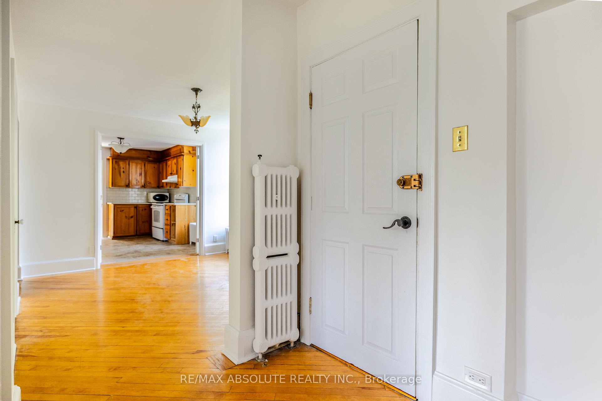 Photo 8 of Unit 3, 258 Daly Avenue, Ottawa, Sandy Hill — HOMEH