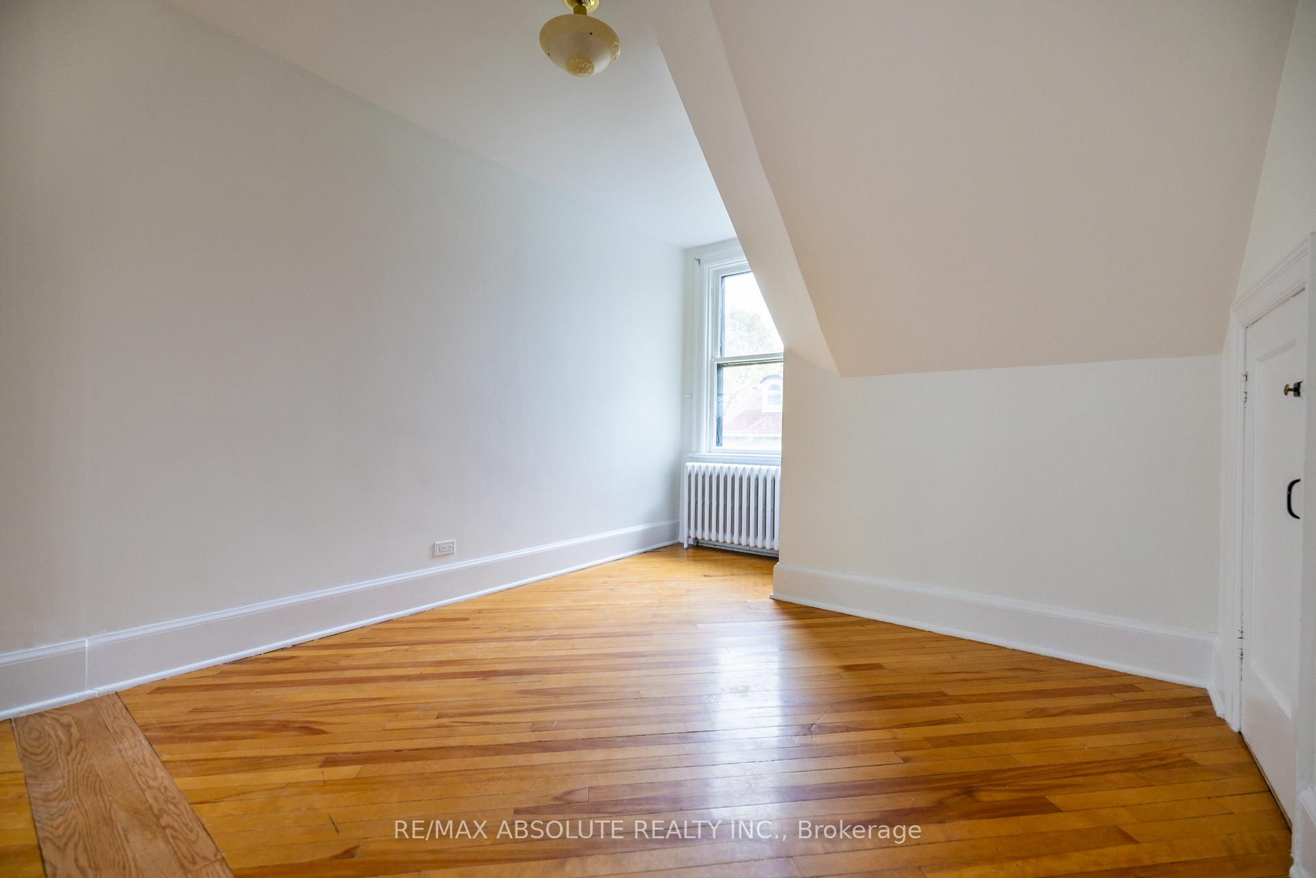 Photo 19 of Unit 3, 258 Daly Avenue, Ottawa, Sandy Hill — HOMEH