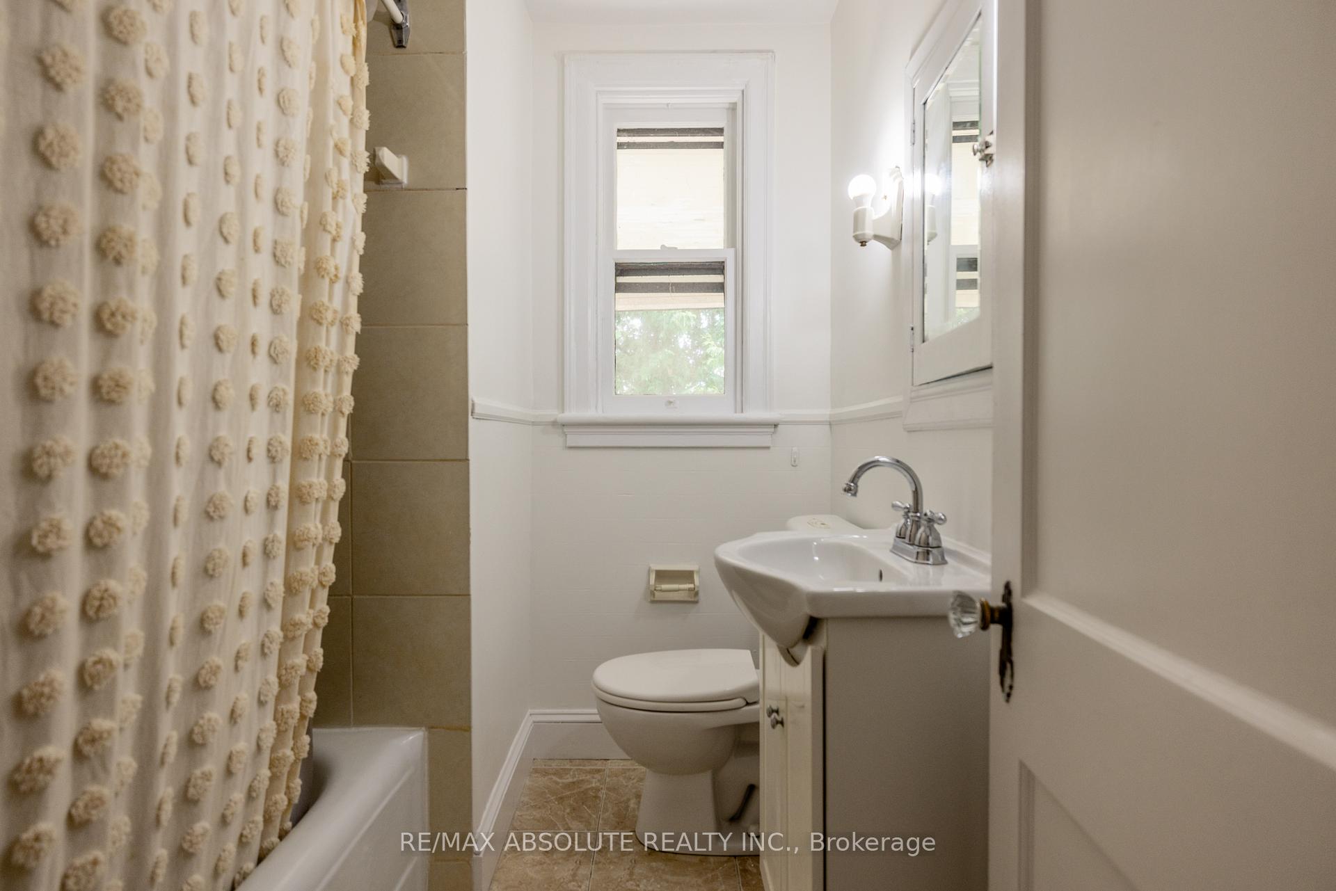Photo 27 of Unit 3, 258 Daly Avenue, Ottawa, Sandy Hill — HOMEH