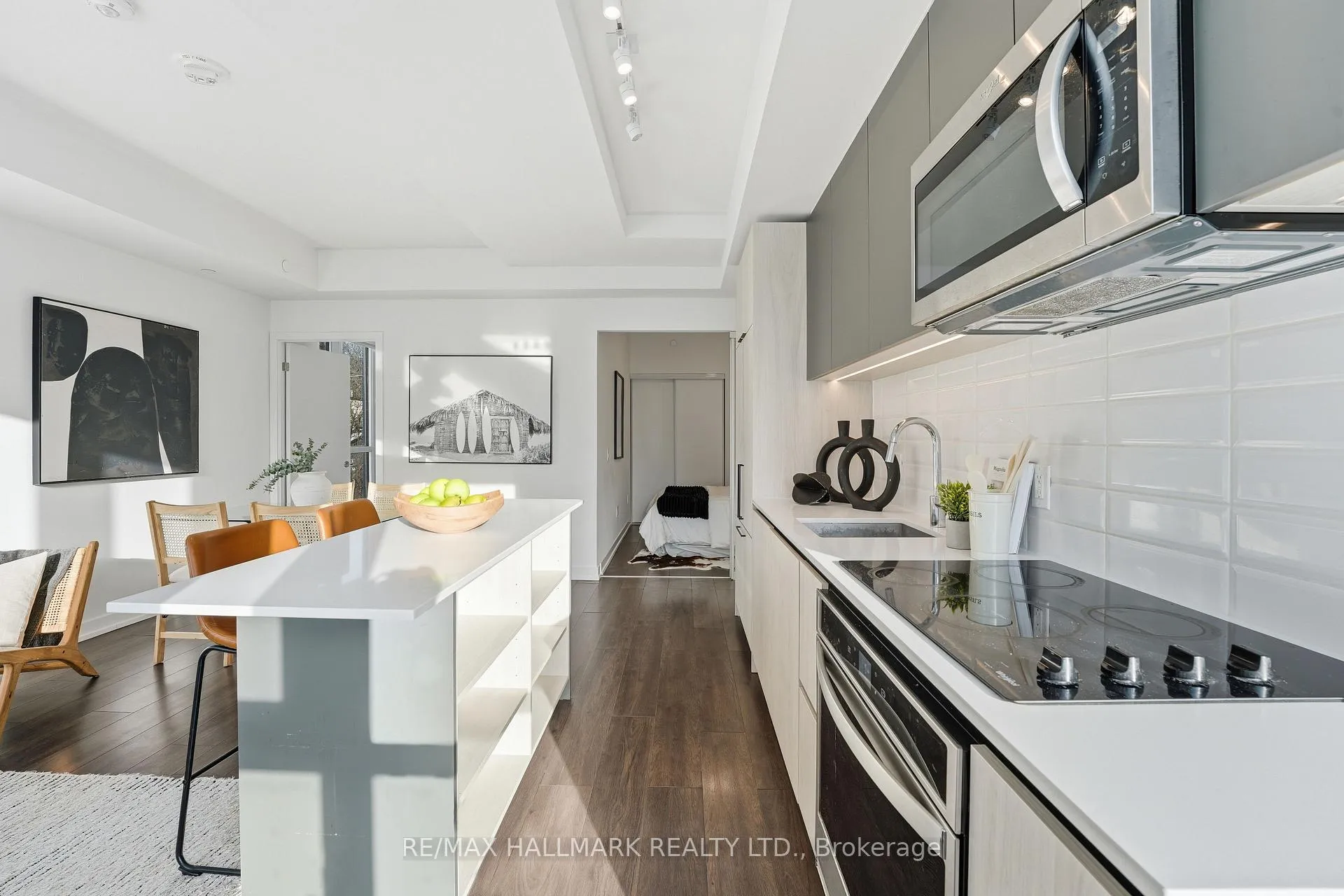 Photo 5 of Unit 327, 150 Logan Avenue, Toronto, South Riverdale — HOMEH