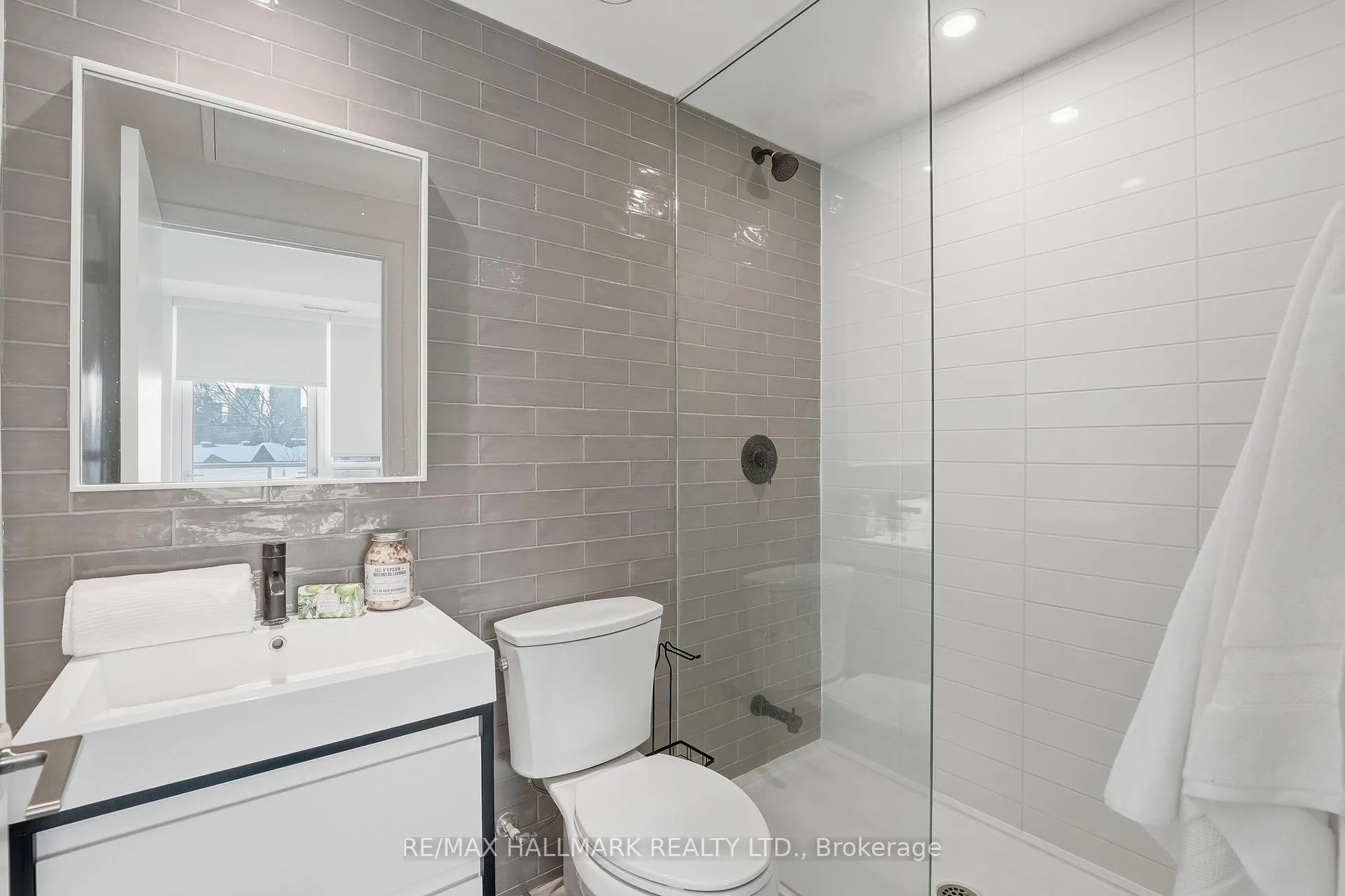 Photo 14 of Unit 327, 150 Logan Avenue, Toronto, South Riverdale — HOMEH