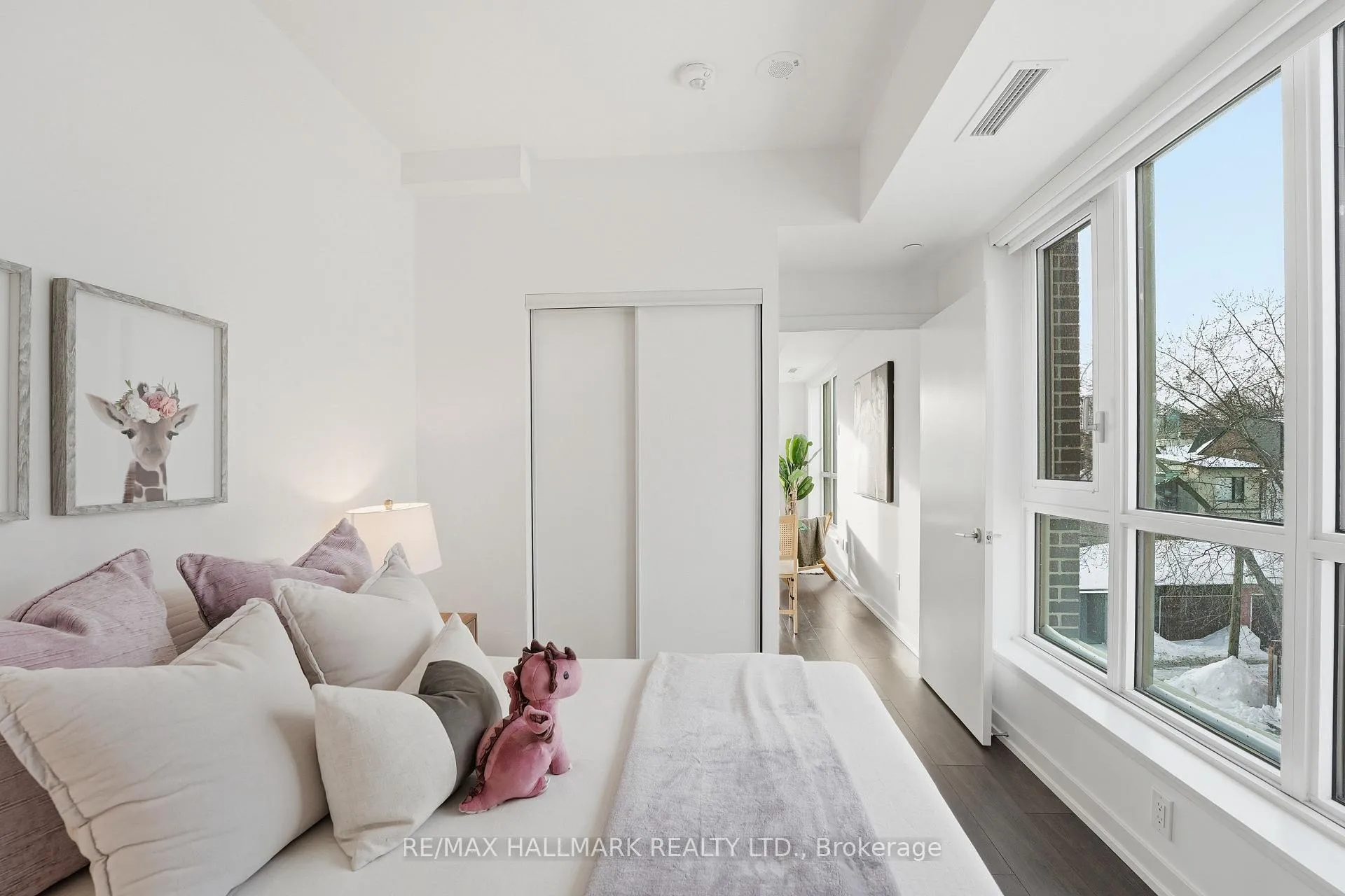 Photo 18 of Unit 327, 150 Logan Avenue, Toronto, South Riverdale — HOMEH