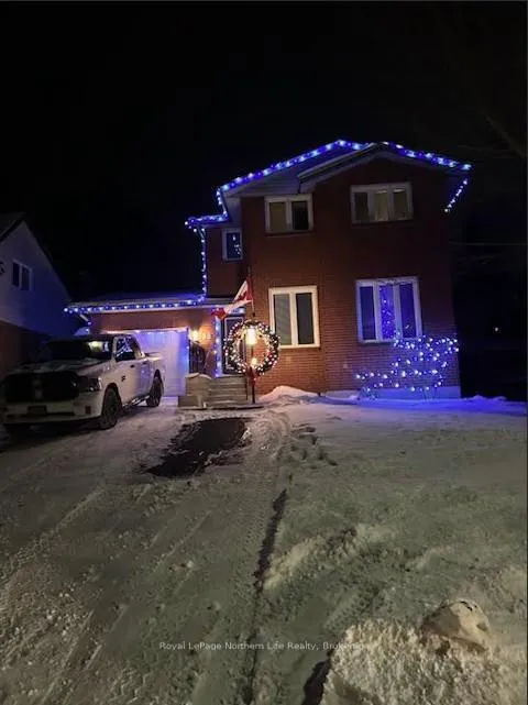 Photo 49 of 98 Sable Crescent, North Bay, Birchaven — HOMEH