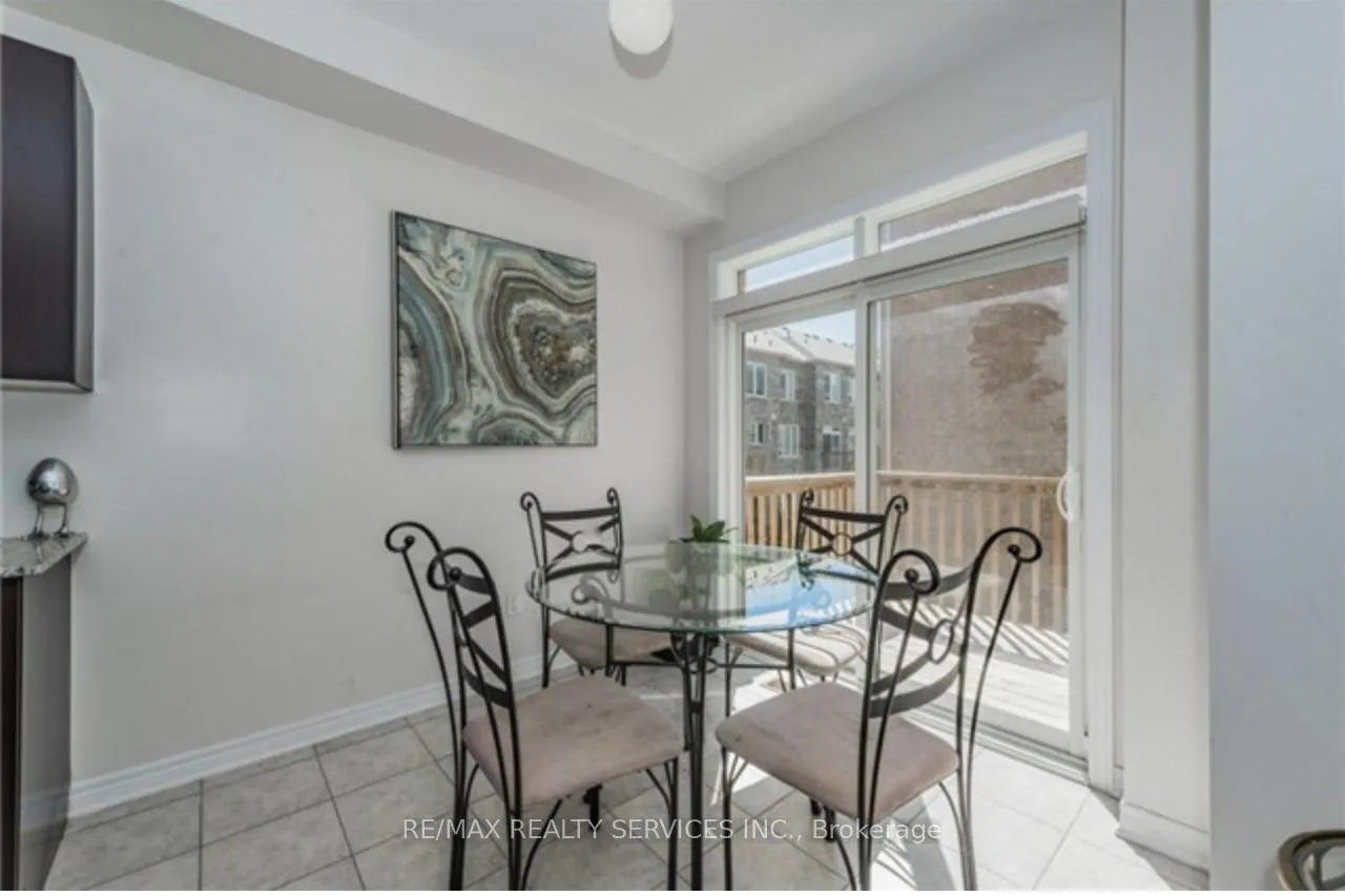 Photo 9 of 74 Aldersgate Drive, Brampton, Northwest Brampton — HOMEH