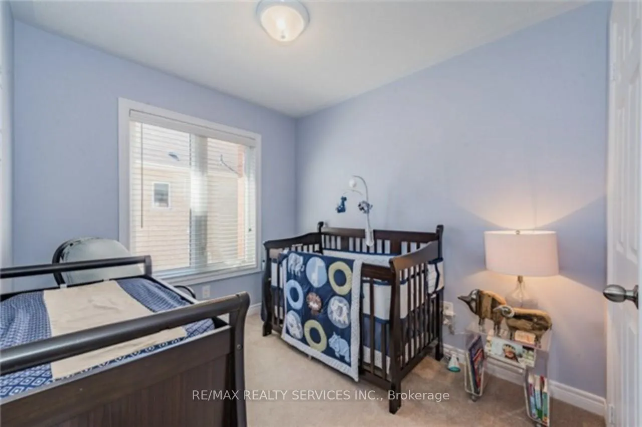 Photo 10 of 74 Aldersgate Drive, Brampton, Northwest Brampton — HOMEH