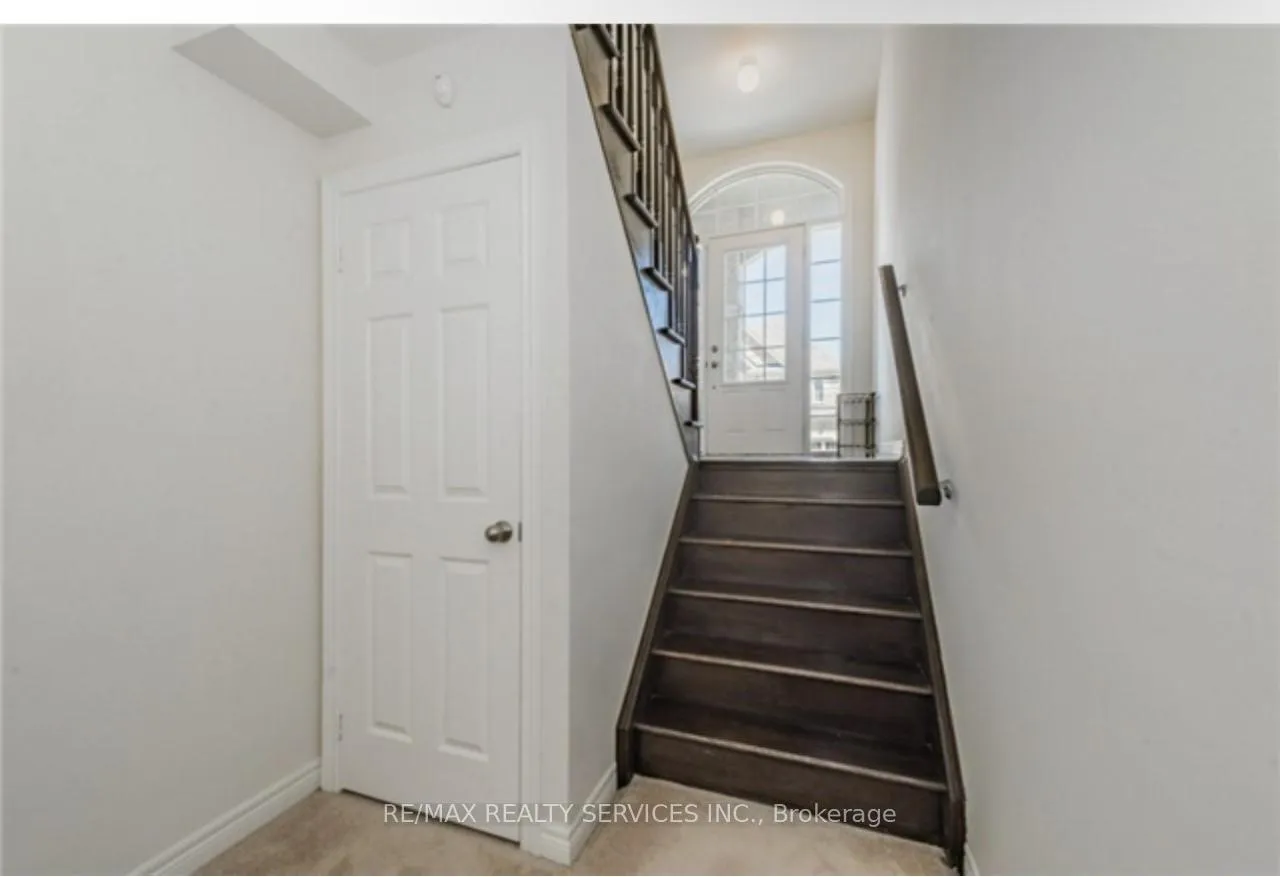 Photo 12 of 74 Aldersgate Drive, Brampton, Northwest Brampton — HOMEH