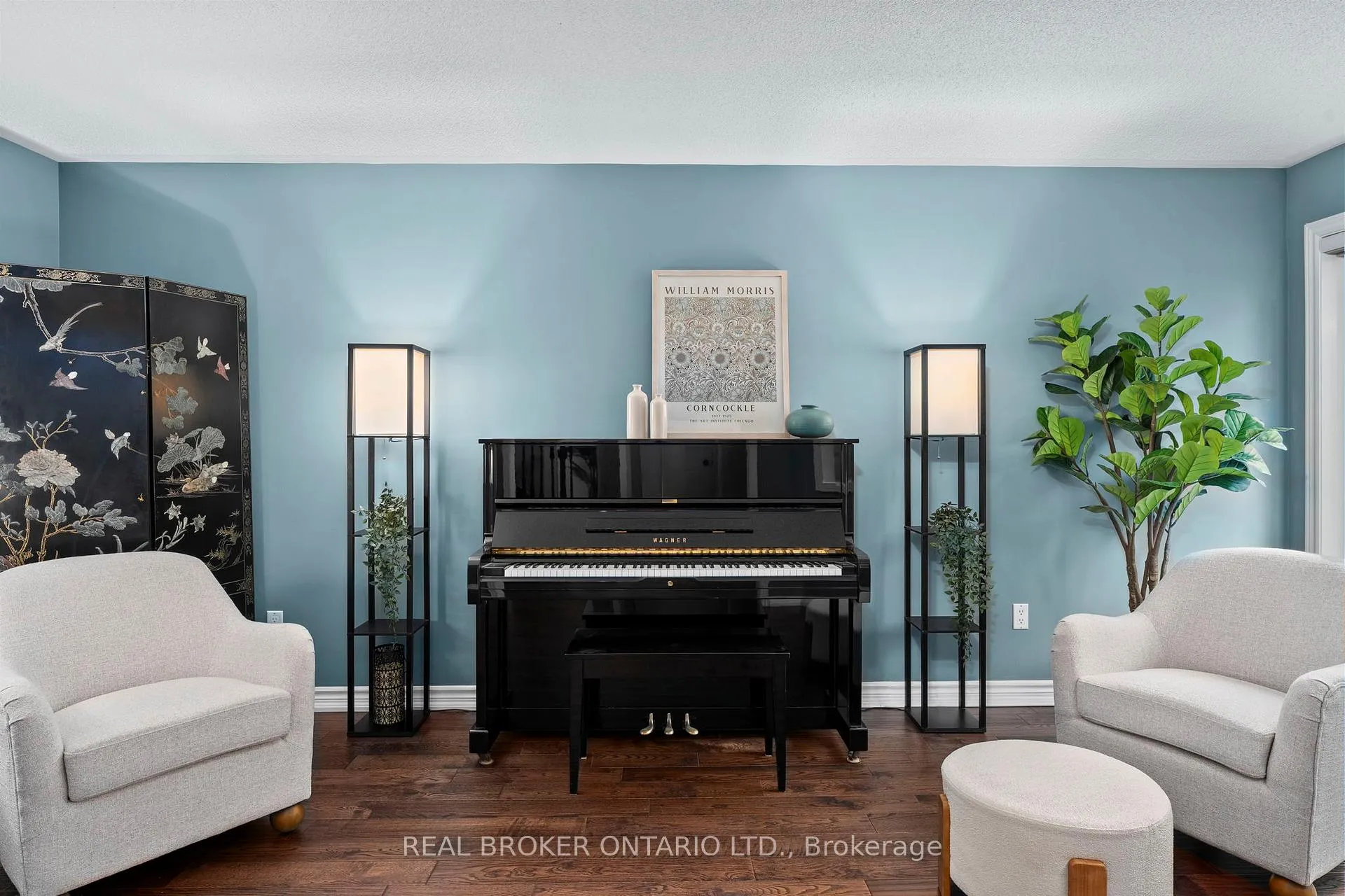 Photo 12 of 7 Mahogany Court, Aurora, Aurora Highlands — HOMEH