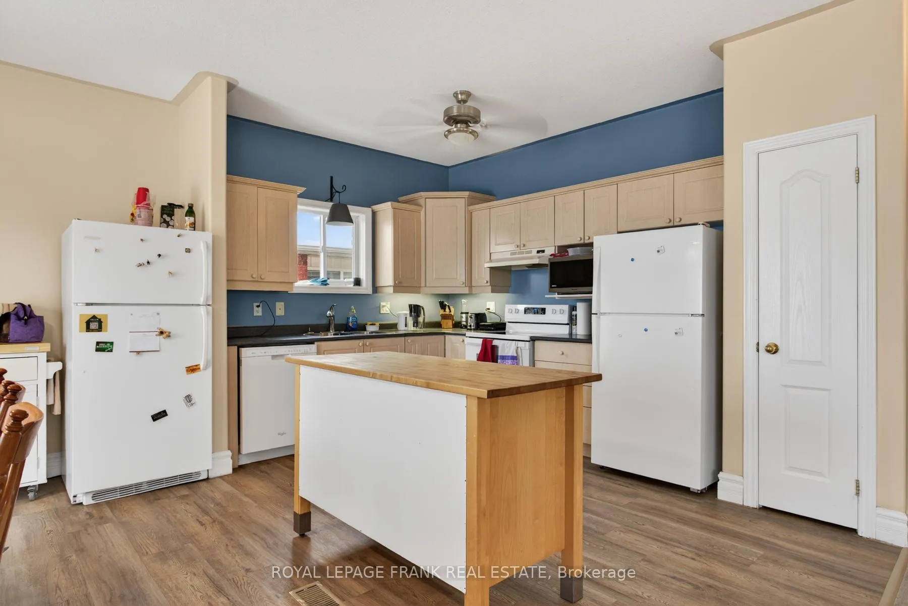Photo 8 of 456 Settlers Ridge, Peterborough, Northcrest Ward 5 — HOMEH