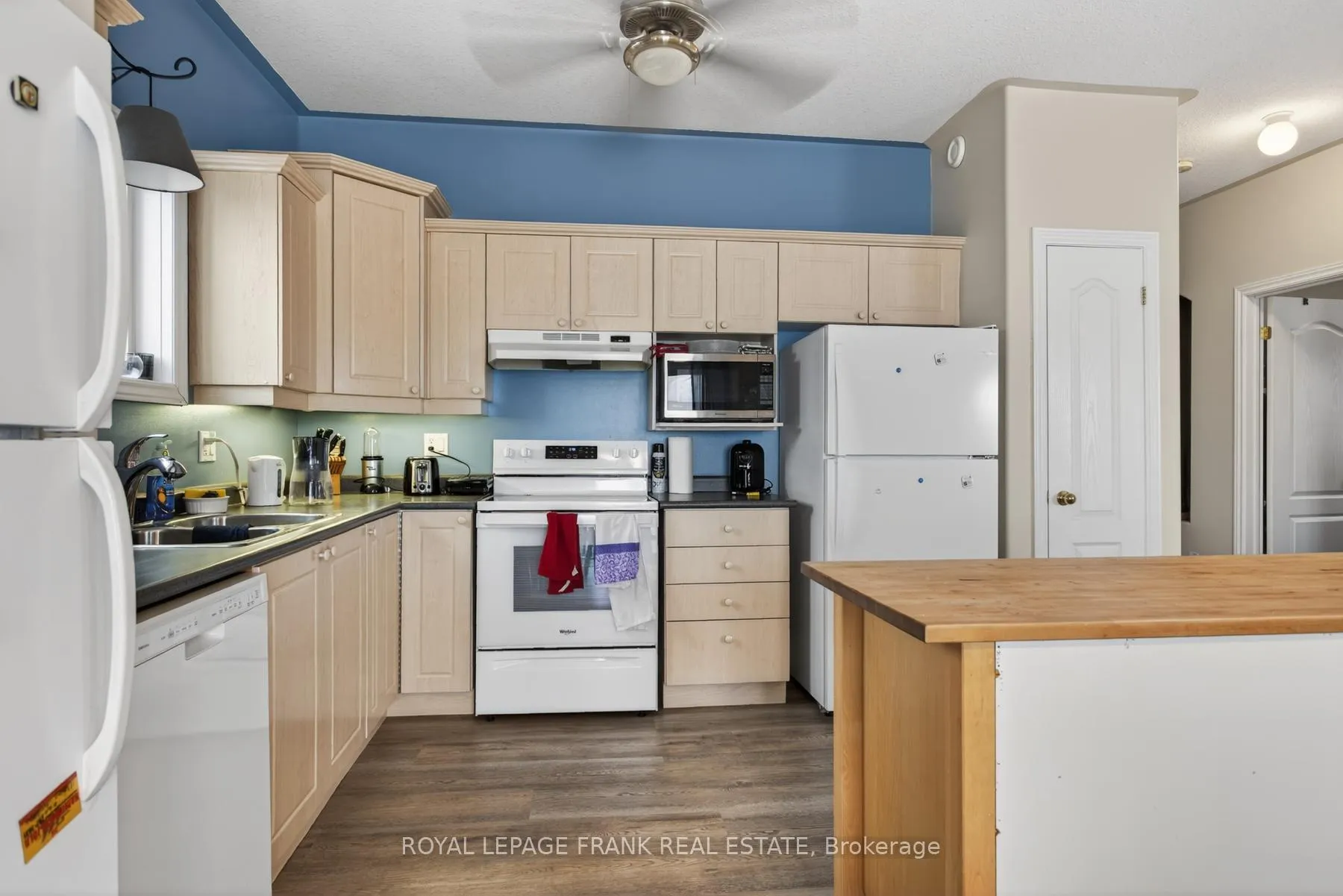 Photo 10 of 456 Settlers Ridge, Peterborough, Northcrest Ward 5 — HOMEH