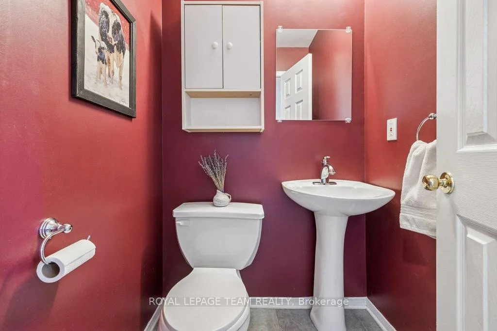 Photo 4 of 4298 Sunwood Crescent, Ottawa, Carson Grove — HOMEH