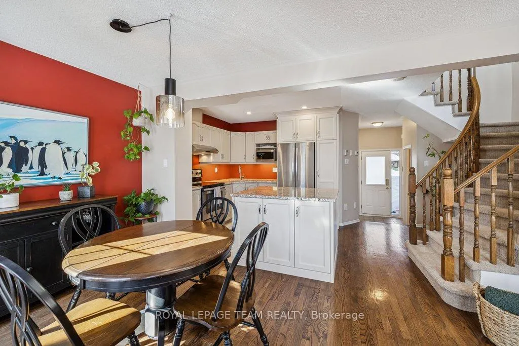 Photo 5 of 4298 Sunwood Crescent, Ottawa, Carson Grove — HOMEH