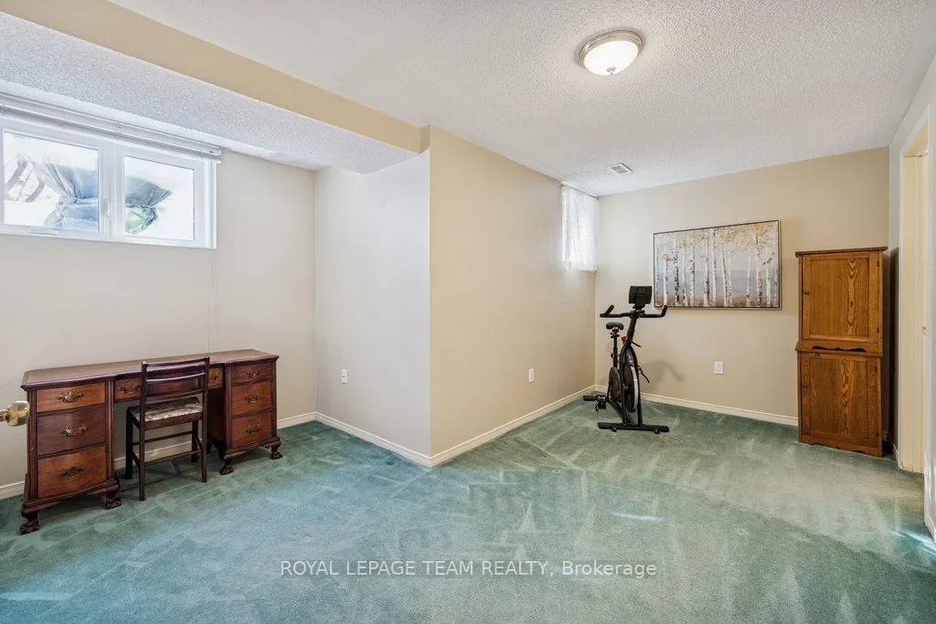 Photo 23 of 4298 Sunwood Crescent, Ottawa, Carson Grove — HOMEH
