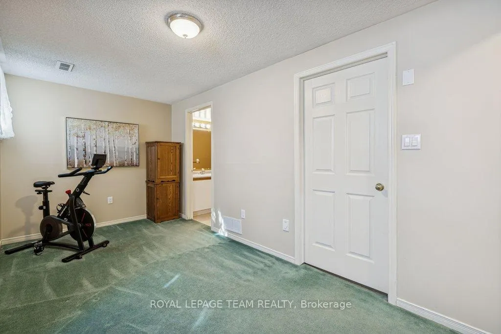 Photo 24 of 4298 Sunwood Crescent, Ottawa, Carson Grove — HOMEH