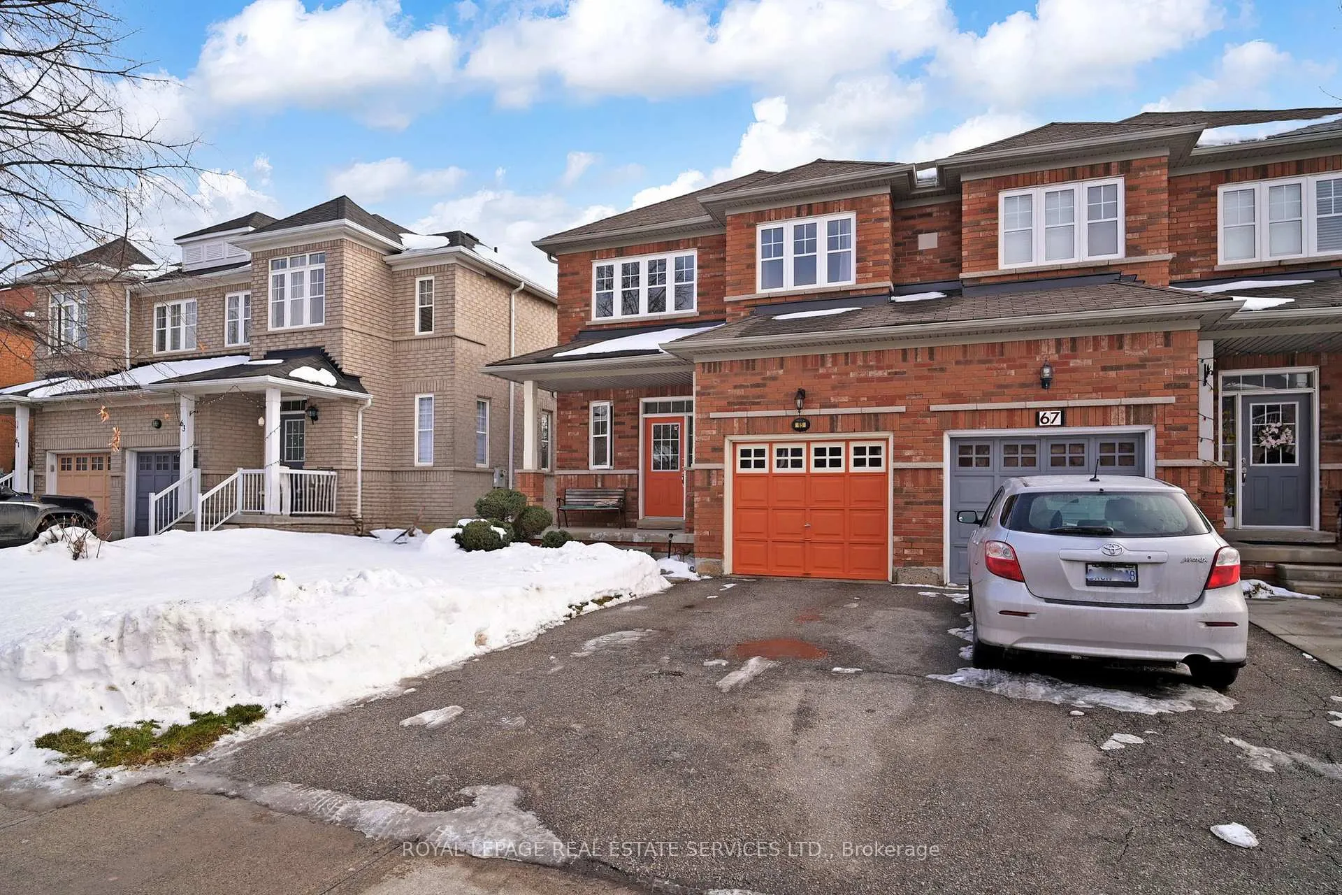 Photo 2 of 65 Ashdale Road, Brampton, Bram West — HOMEH
