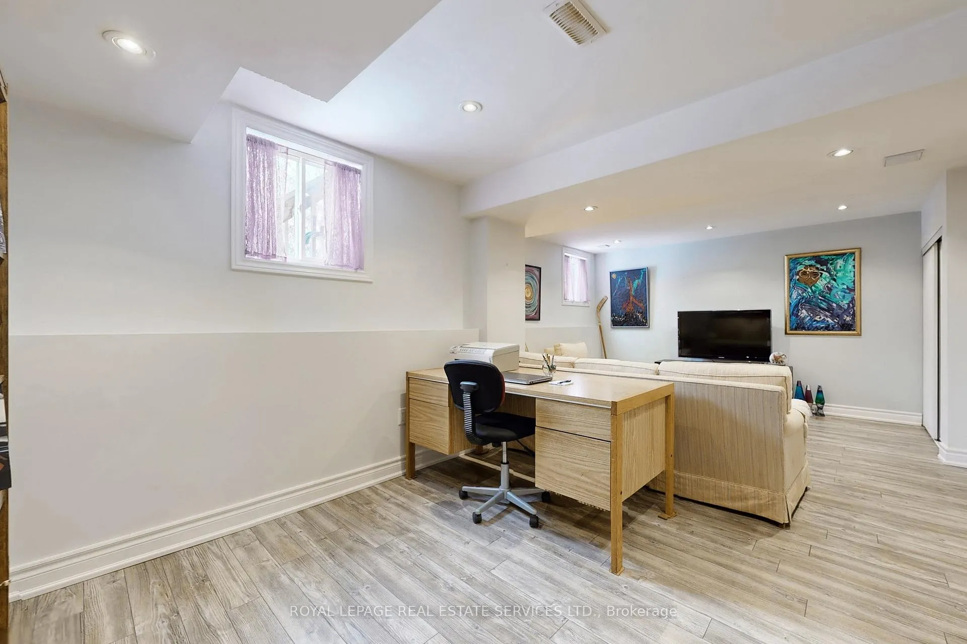 Photo 4 of 65 Ashdale Road, Brampton, Bram West — HOMEH