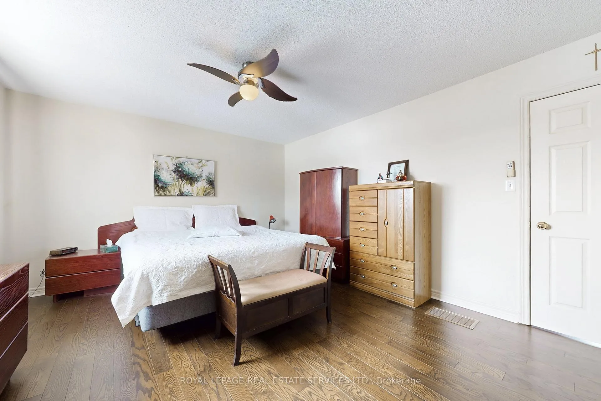 Photo 32 of 65 Ashdale Road, Brampton, Bram West — HOMEH