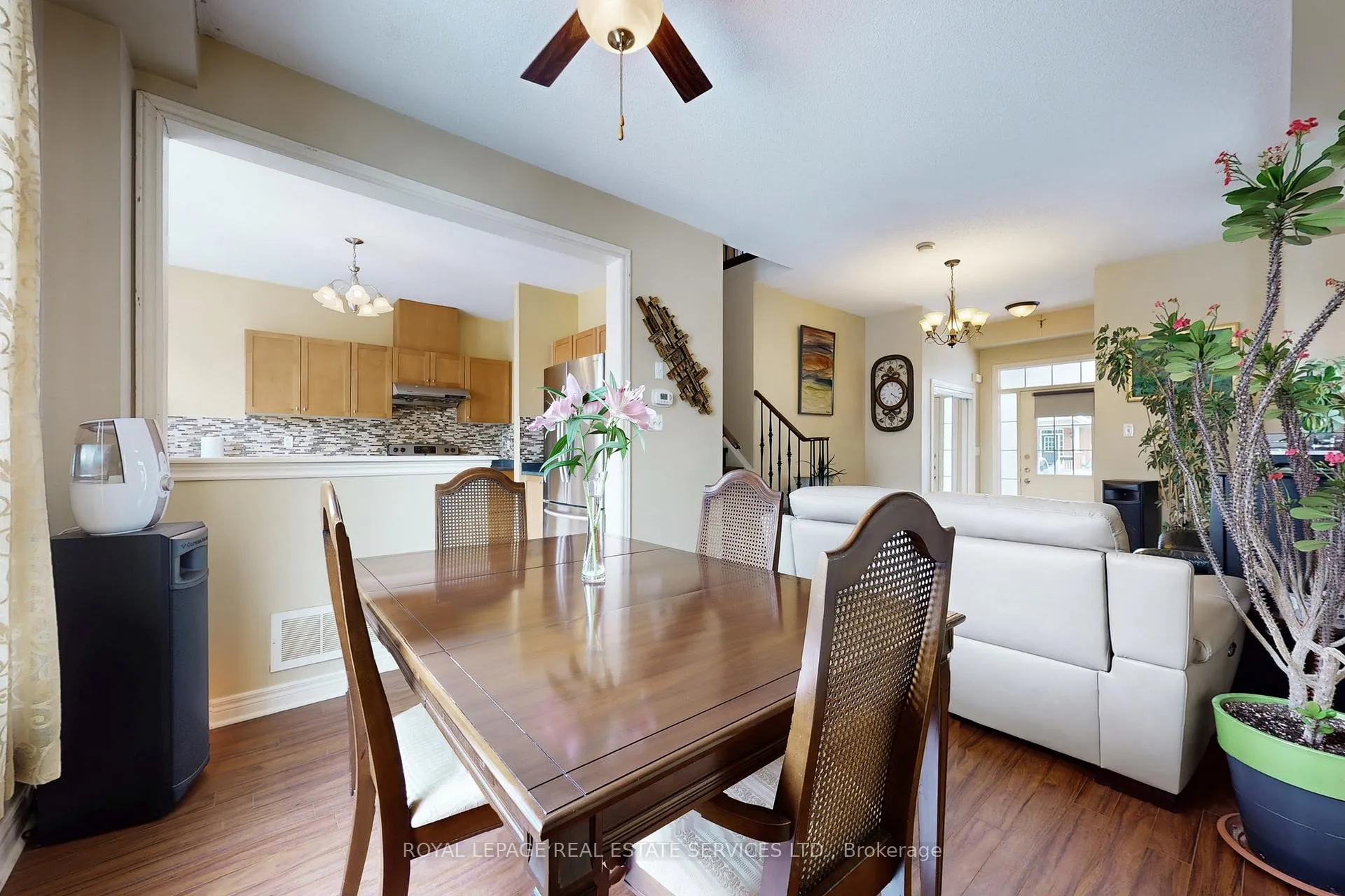 Photo 36 of 65 Ashdale Road, Brampton, Bram West — HOMEH