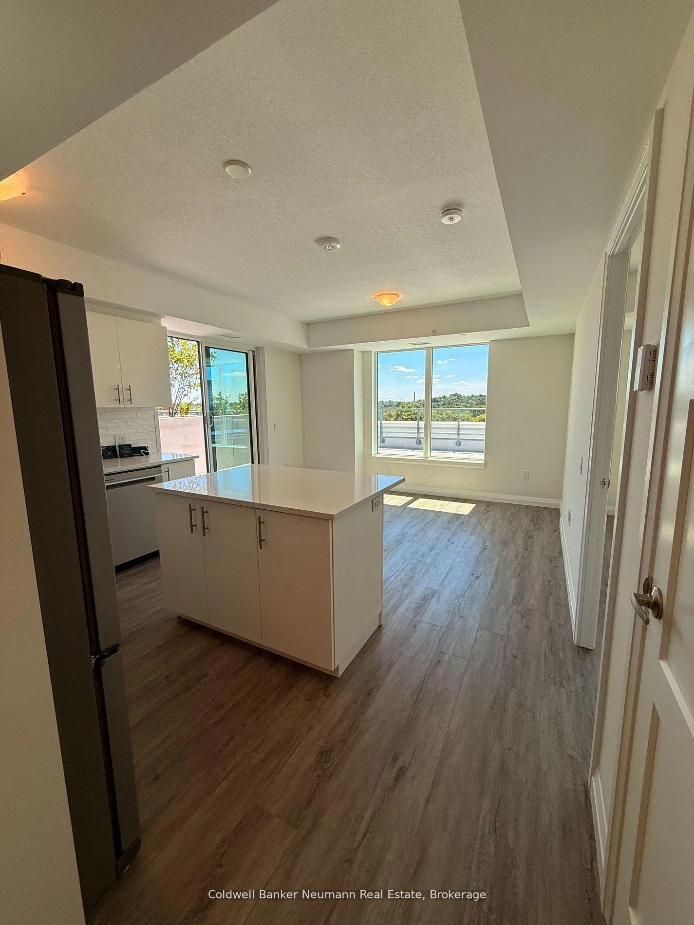 Photo 6 of Unit 715, 93 Arthur Street S, Guelph, St. Patrick's Ward — HOMEH