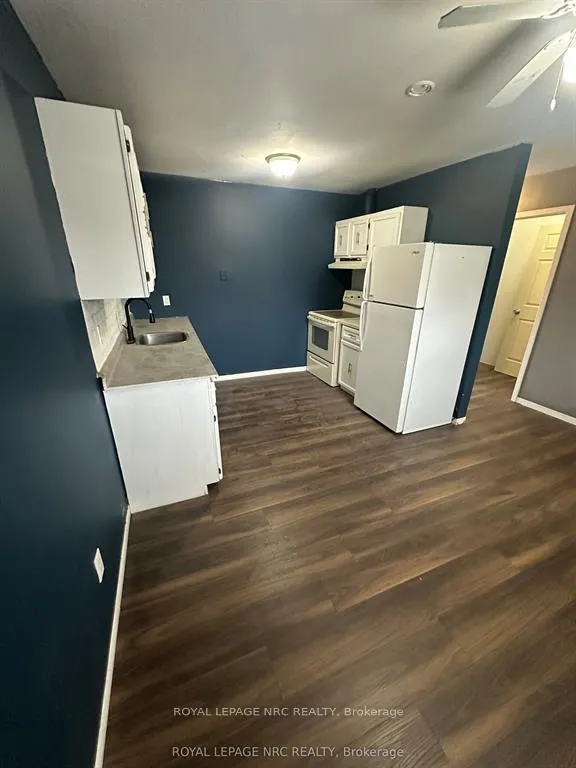 Photo 8 of Unit 39, 4215 Meadowvale Drive, Niagara Falls, Morrison — HOMEH
