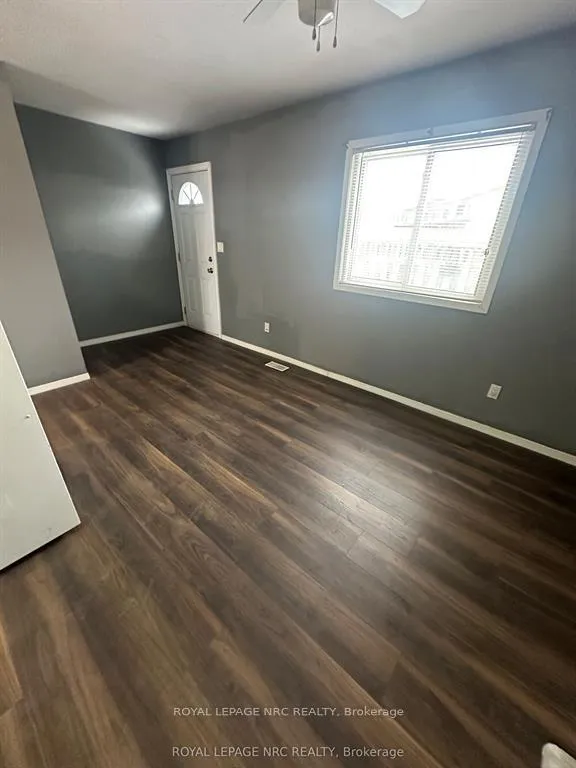 Photo 10 of Unit 39, 4215 Meadowvale Drive, Niagara Falls, Morrison — HOMEH