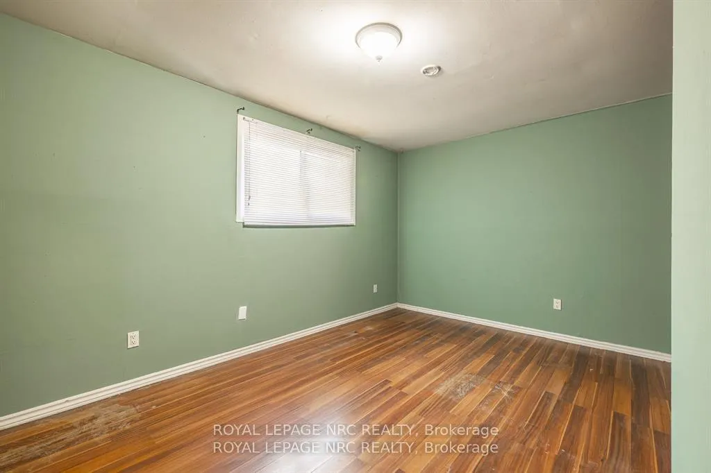 Photo 12 of Unit 39, 4215 Meadowvale Drive, Niagara Falls, Morrison — HOMEH