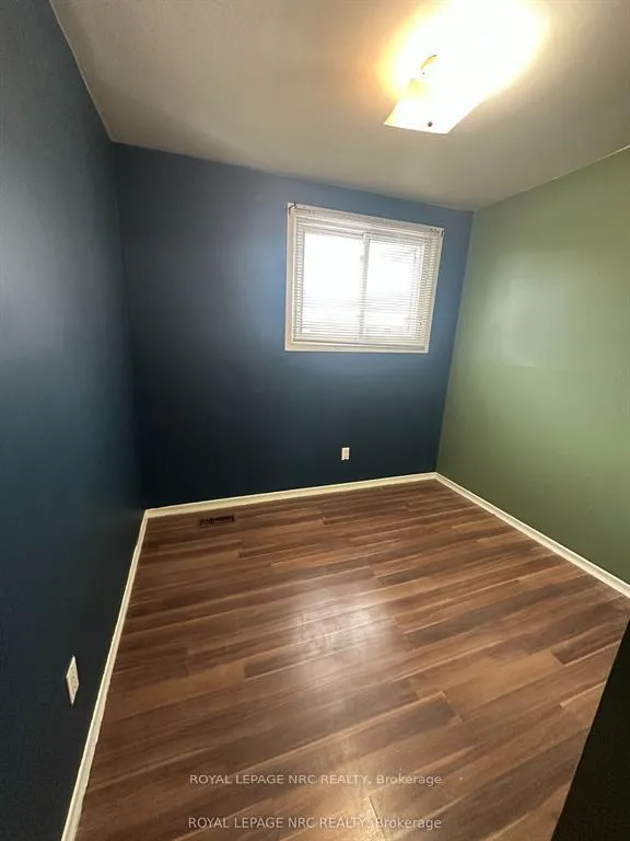 Photo 16 of Unit 39, 4215 Meadowvale Drive, Niagara Falls, Morrison — HOMEH