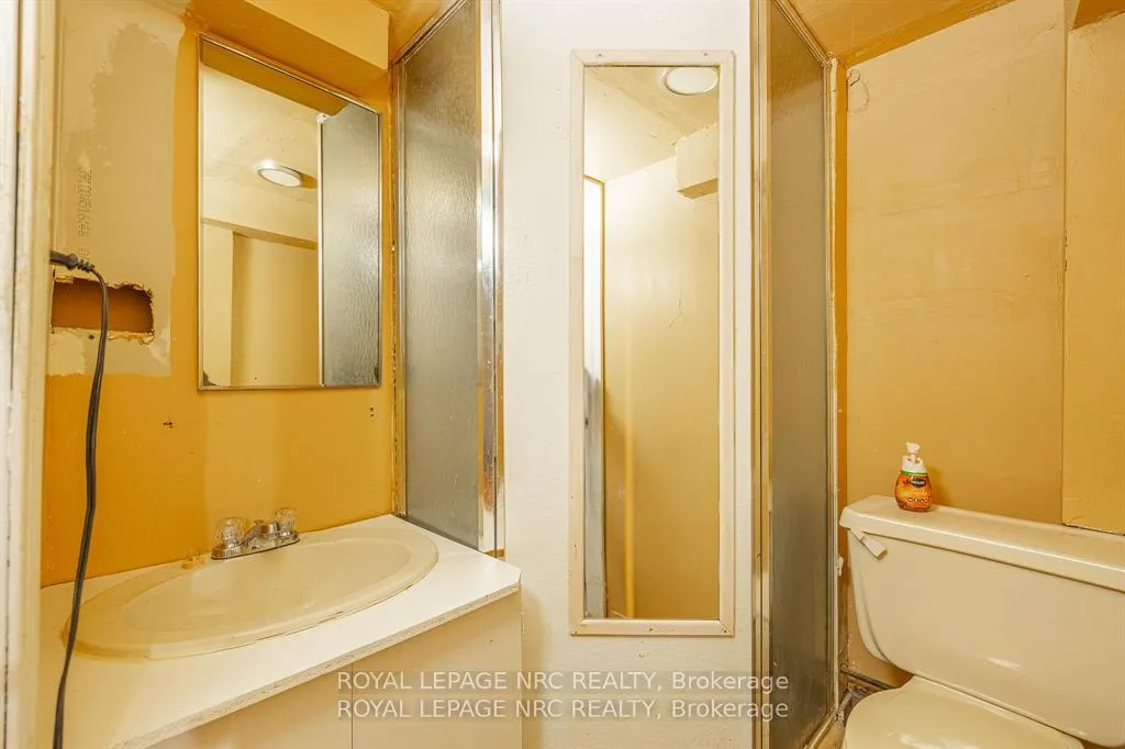 Photo 18 of Unit 39, 4215 Meadowvale Drive, Niagara Falls, Morrison — HOMEH