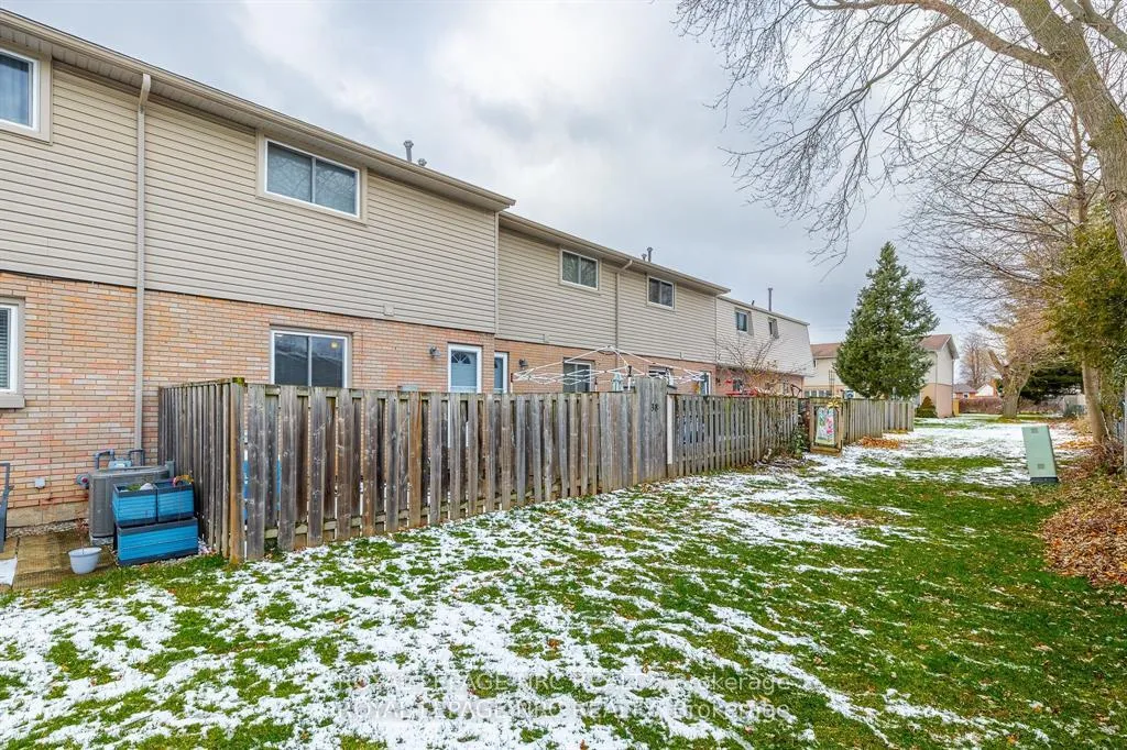 Photo 21 of Unit 39, 4215 Meadowvale Drive, Niagara Falls, Morrison — HOMEH