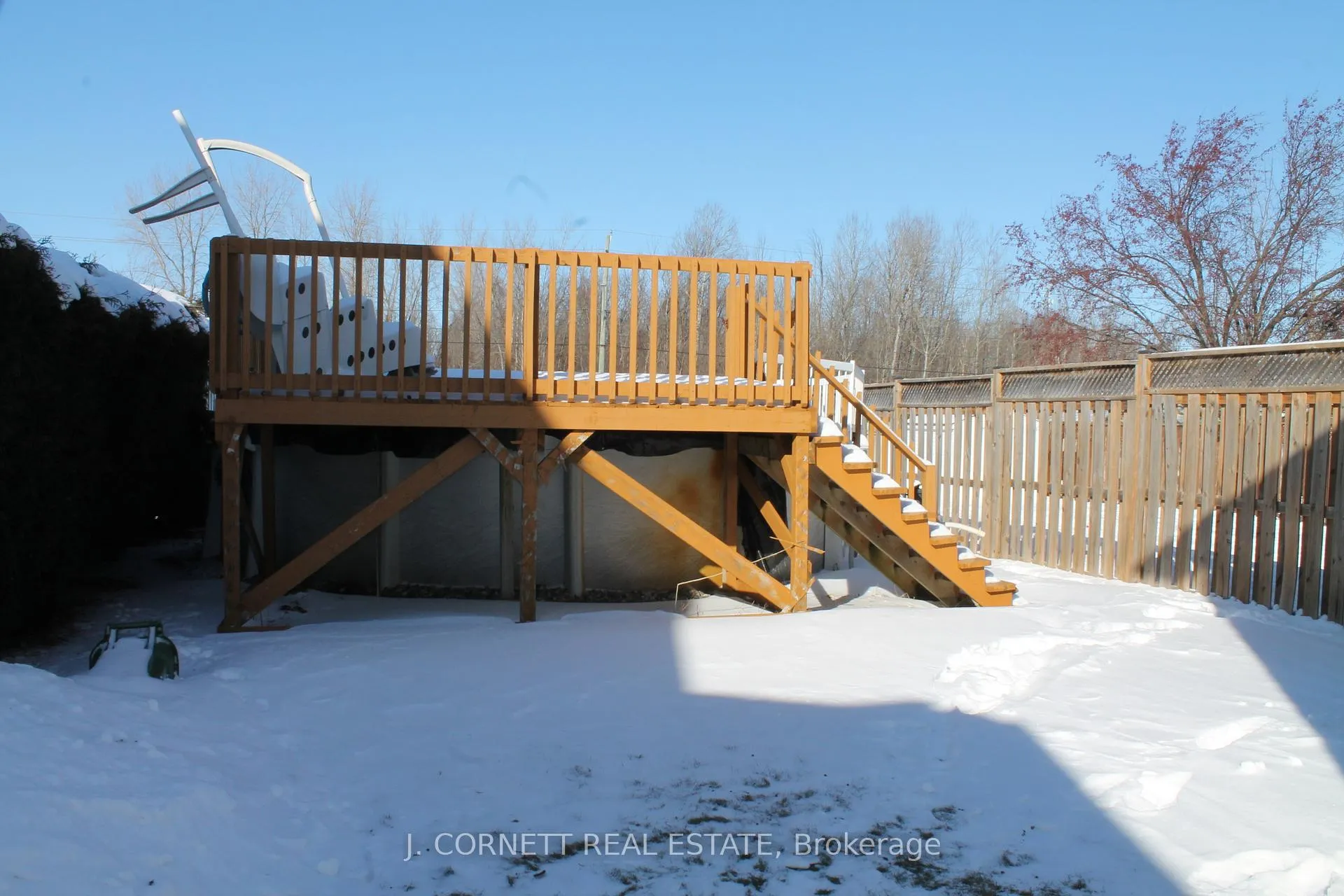 Photo 20 of 2313 Emily Crescent, Cornwall — HOMEH