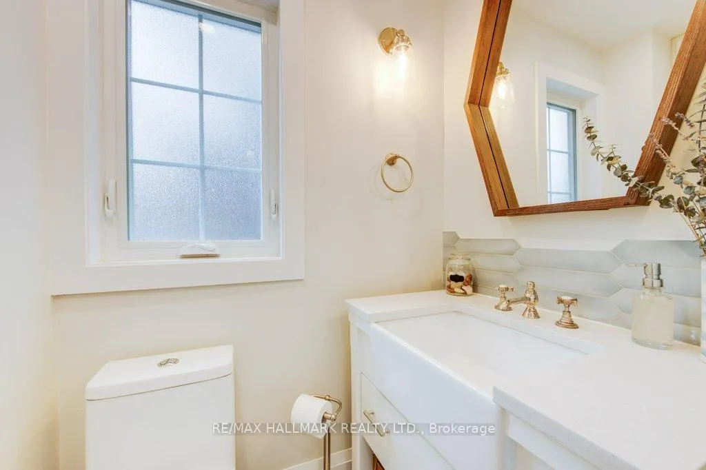 Photo 19 of 130 Bingham Avenue, Toronto, East End-Danforth — HOMEH