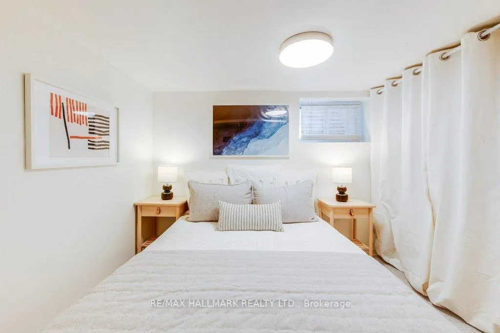 Photo 36 of 130 Bingham Avenue, Toronto, East End-Danforth — HOMEH