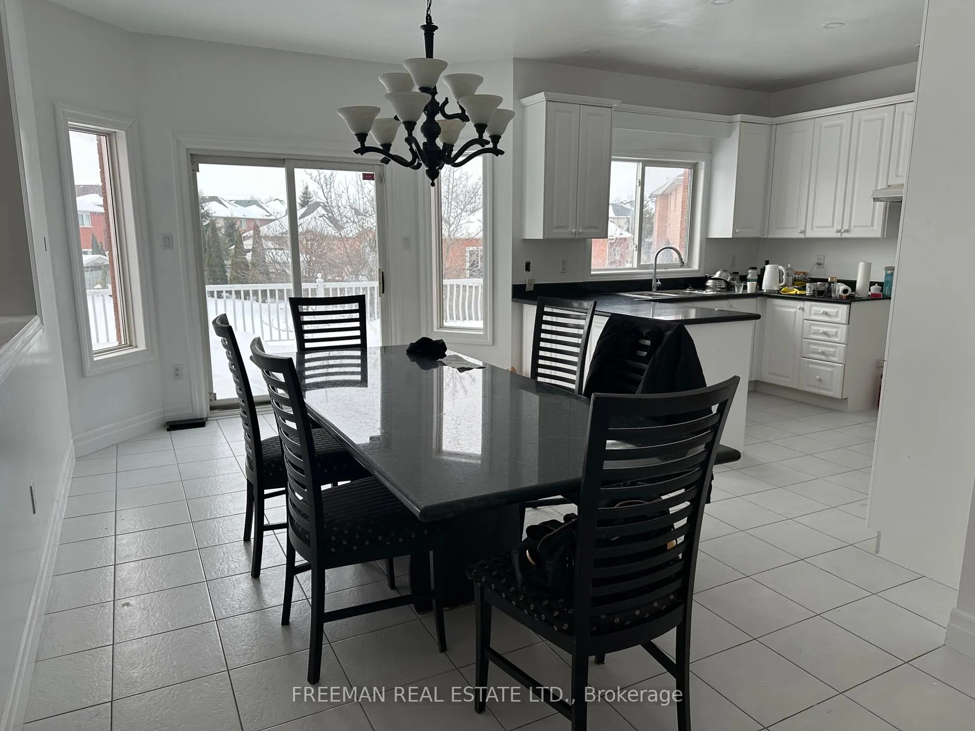 Photo 6 of 1 Humber Forest Court, Vaughan, Sonoma Heights — HOMEH