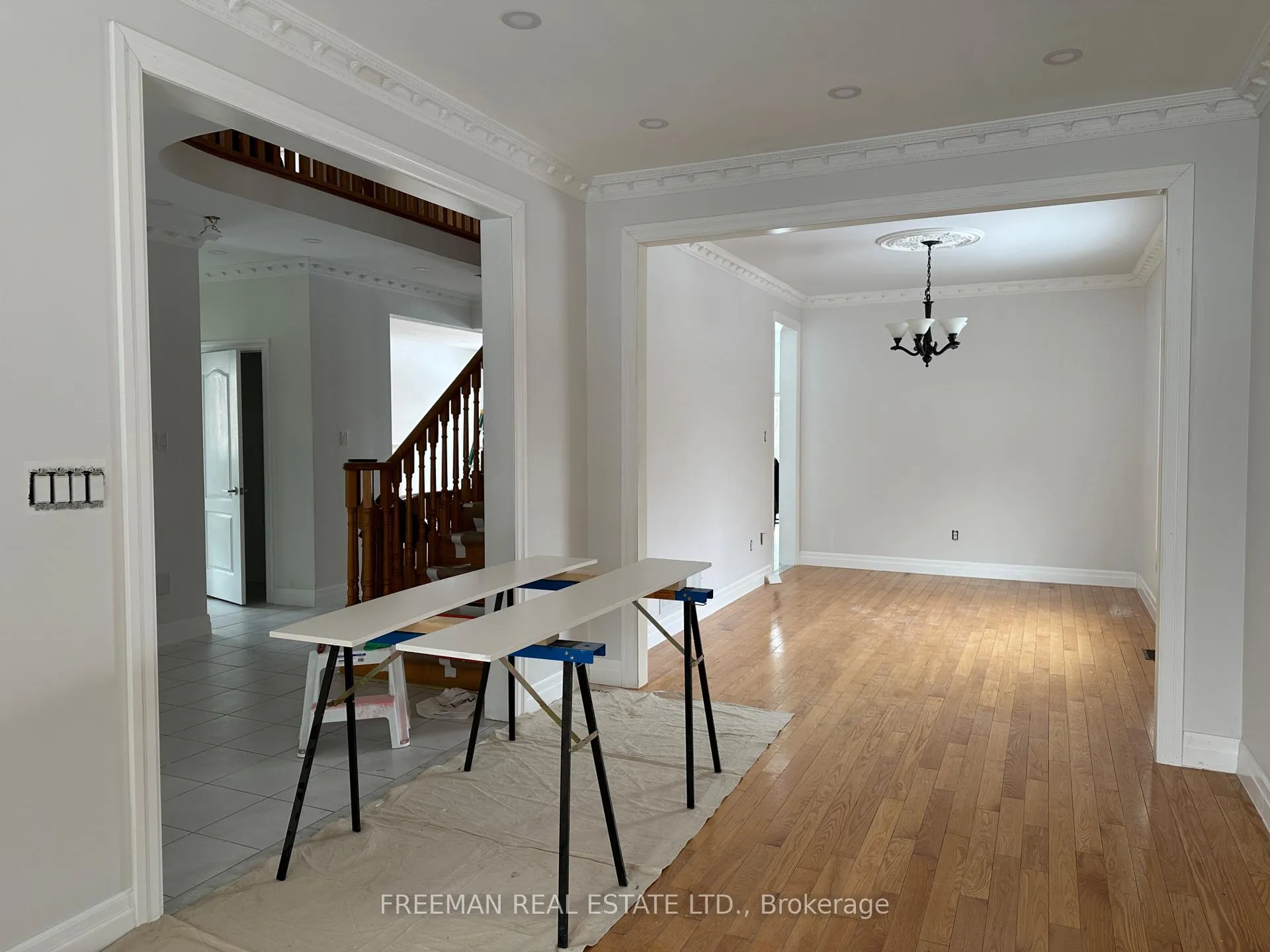 Photo 8 of 1 Humber Forest Court, Vaughan, Sonoma Heights — HOMEH
