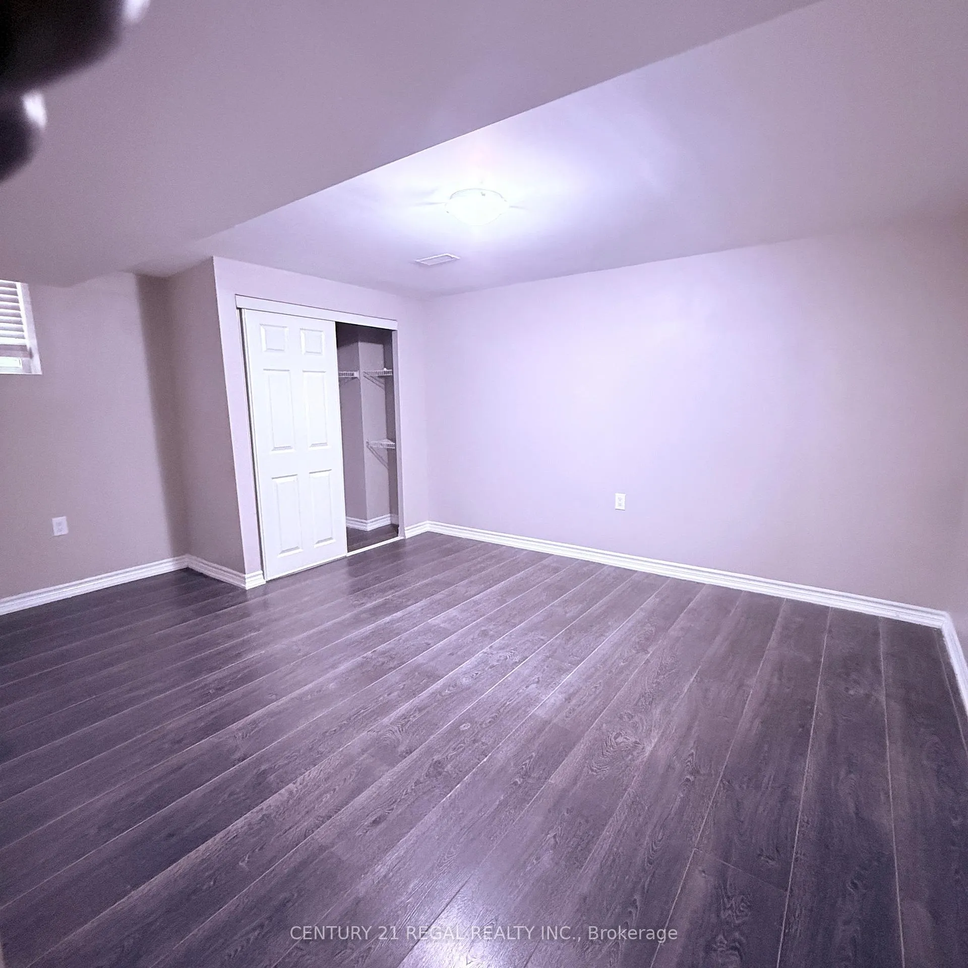 Photo 7 of 39 Laurentide Crescent, Brampton, Vales of Castlemore North — HOMEH