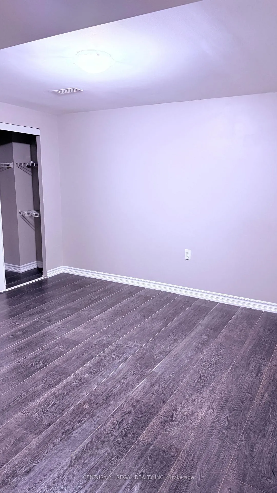 Photo 18 of 39 Laurentide Crescent, Brampton, Vales of Castlemore North — HOMEH