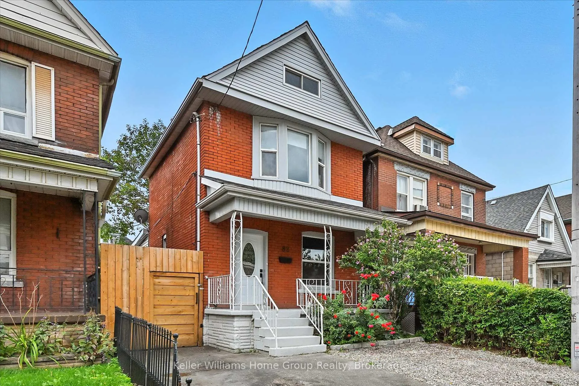 Photo 2 of 82 Rosemont Avenue, Hamilton, Stipley — HOMEH