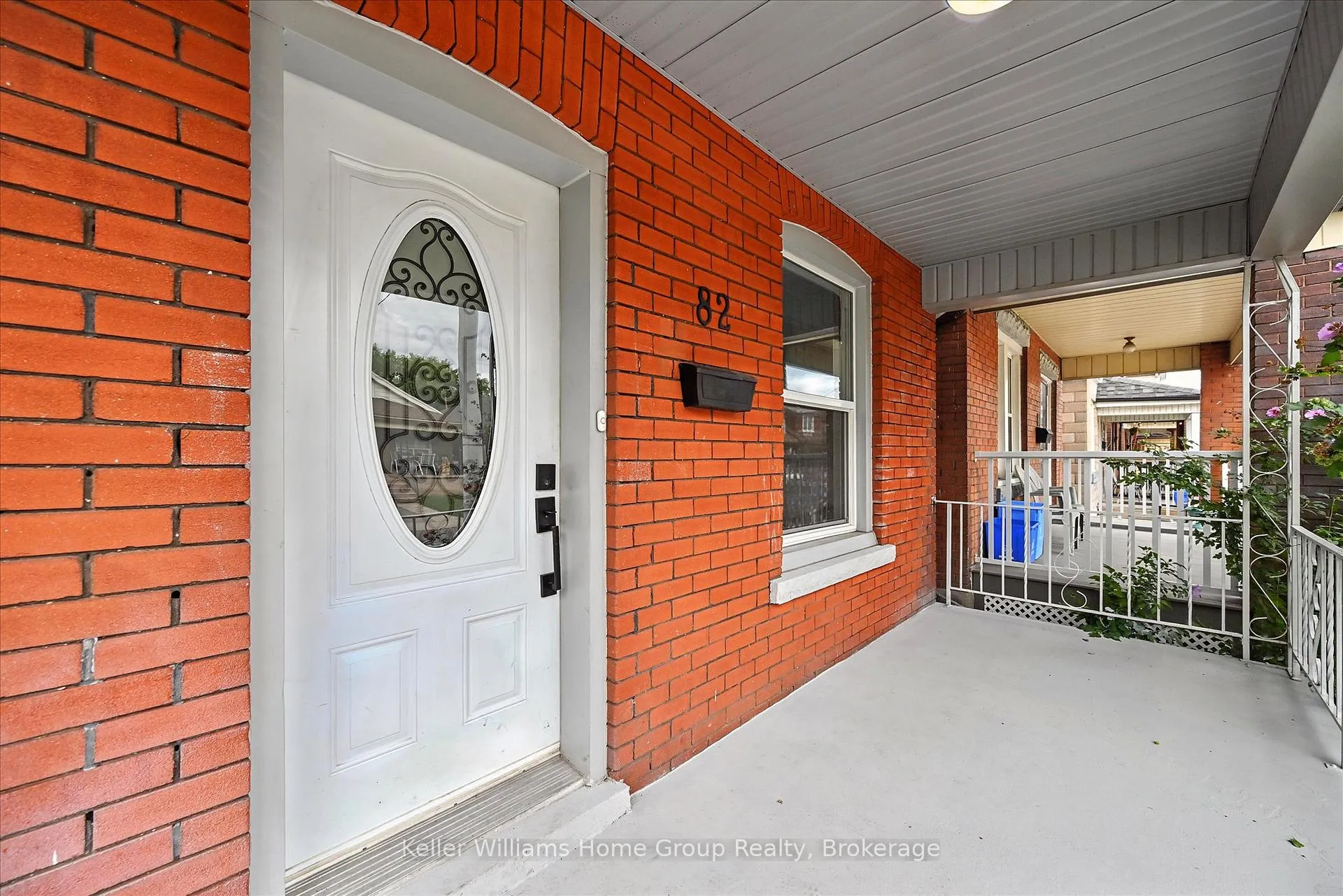 Photo 3 of 82 Rosemont Avenue, Hamilton, Stipley — HOMEH