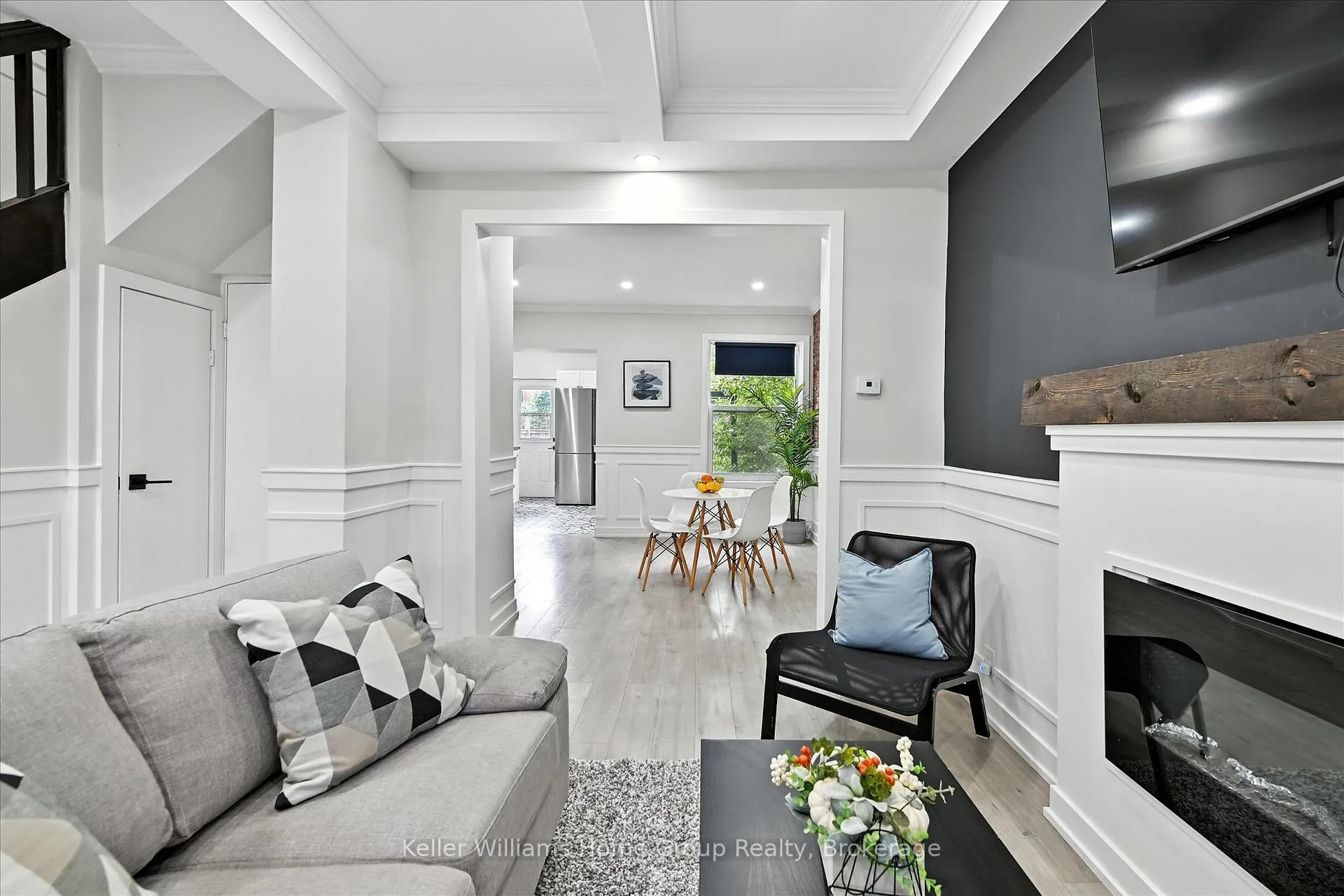 Photo 6 of 82 Rosemont Avenue, Hamilton, Stipley — HOMEH