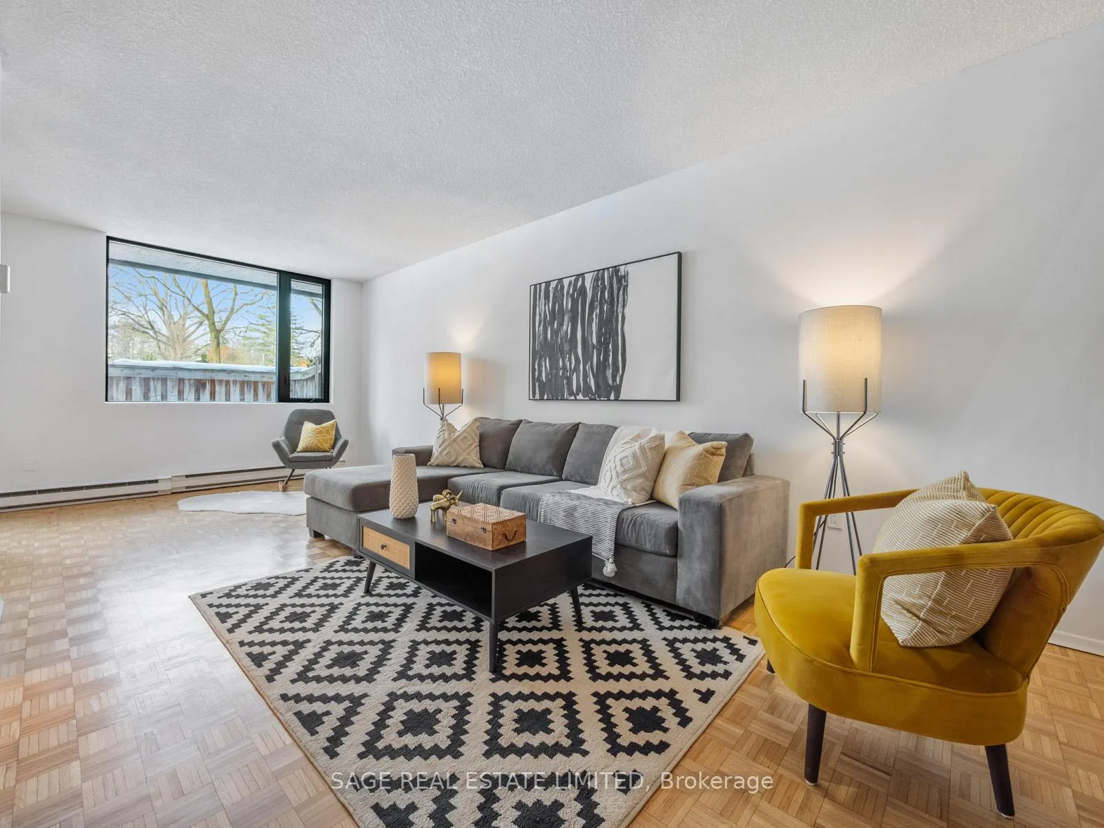 Photo 6 of Unit 103, 30 Glen Elm Avenue, Toronto, Rosedale-Moore Park — HOMEH