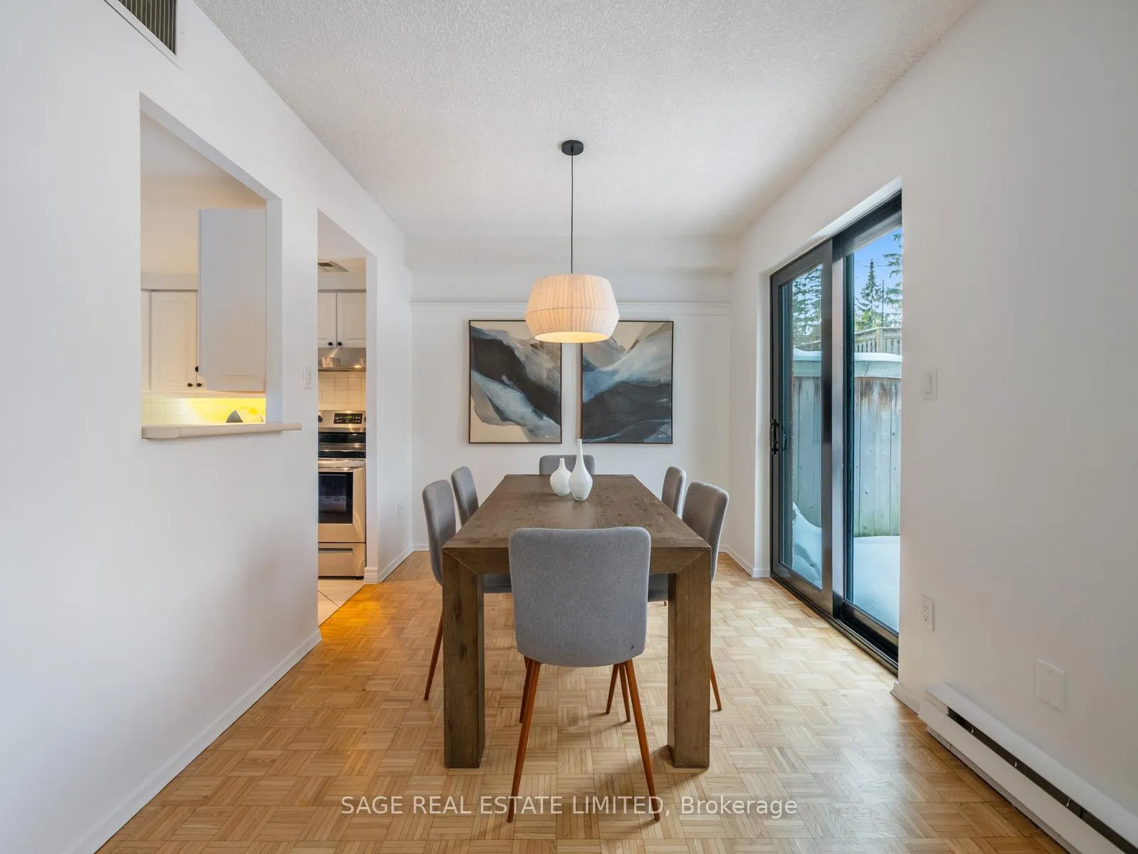 Photo 7 of Unit 103, 30 Glen Elm Avenue, Toronto, Rosedale-Moore Park — HOMEH